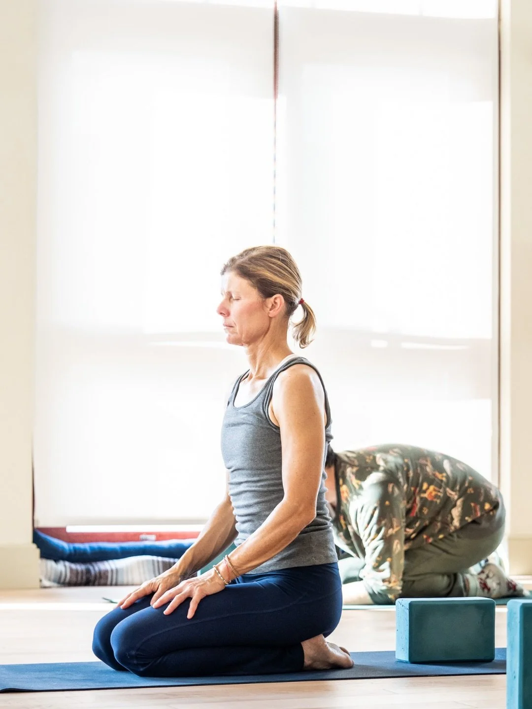 This group of muscles plays a foundational role in how you move, breathe, and function every day. The pelvic floor supports your organs, stabilizes your spine, and works in coordination with your diaphragm and core. Research shows that improving pelv