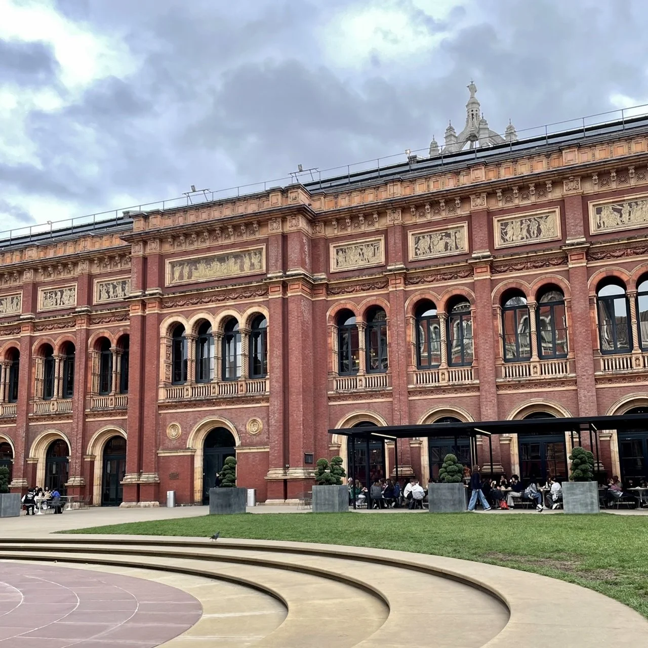 Back view of the Victoria and Albert Museum Building