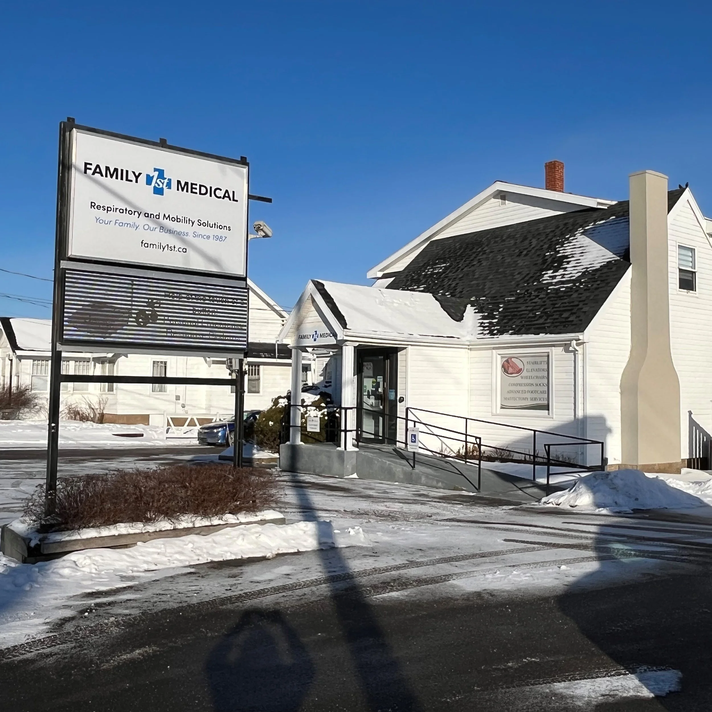 New Minas, NS (Commercial St)