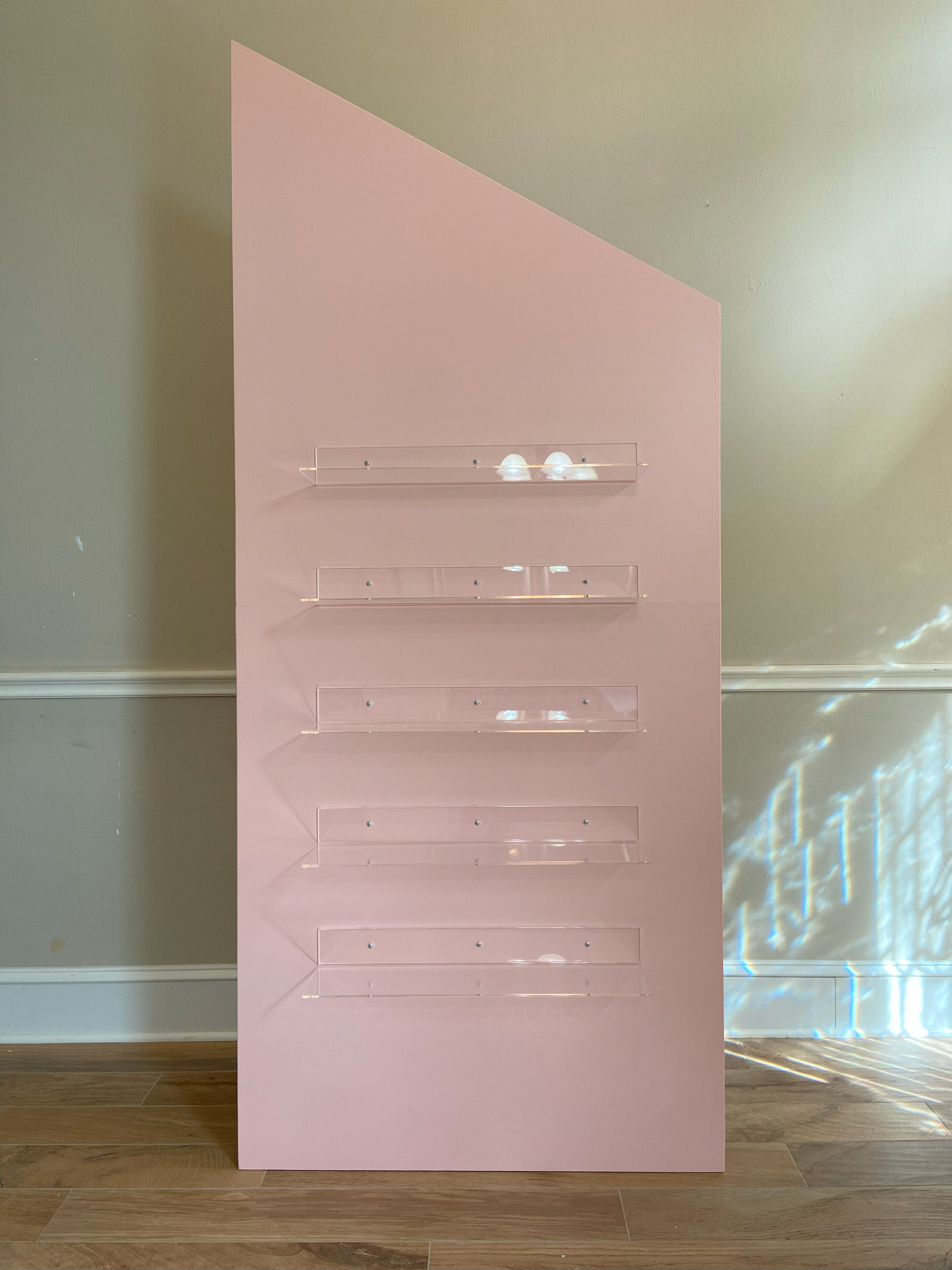 Portable+Slanted+Treat+Wall+with+acrylic+shelves.png