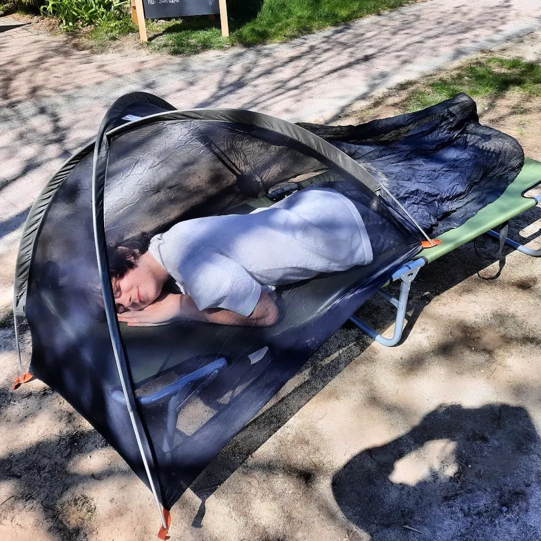 On sunnier days we play outside 🌞
+
++SOLD ++
REI Bug Hut Pro 1:
$30
+
Foldable Camp Cot:
$30