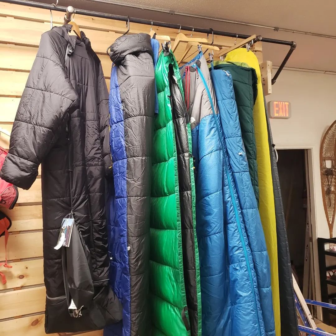 We need summerweight sleeping bags! Got any laying around to consign? Let's us know!
.
.
.
.
.
#Consignment #Secondhand #Resale #WomanOwned #Maine #Sustainable #SmallBusiness #ShopLocal #BrunswickMaine