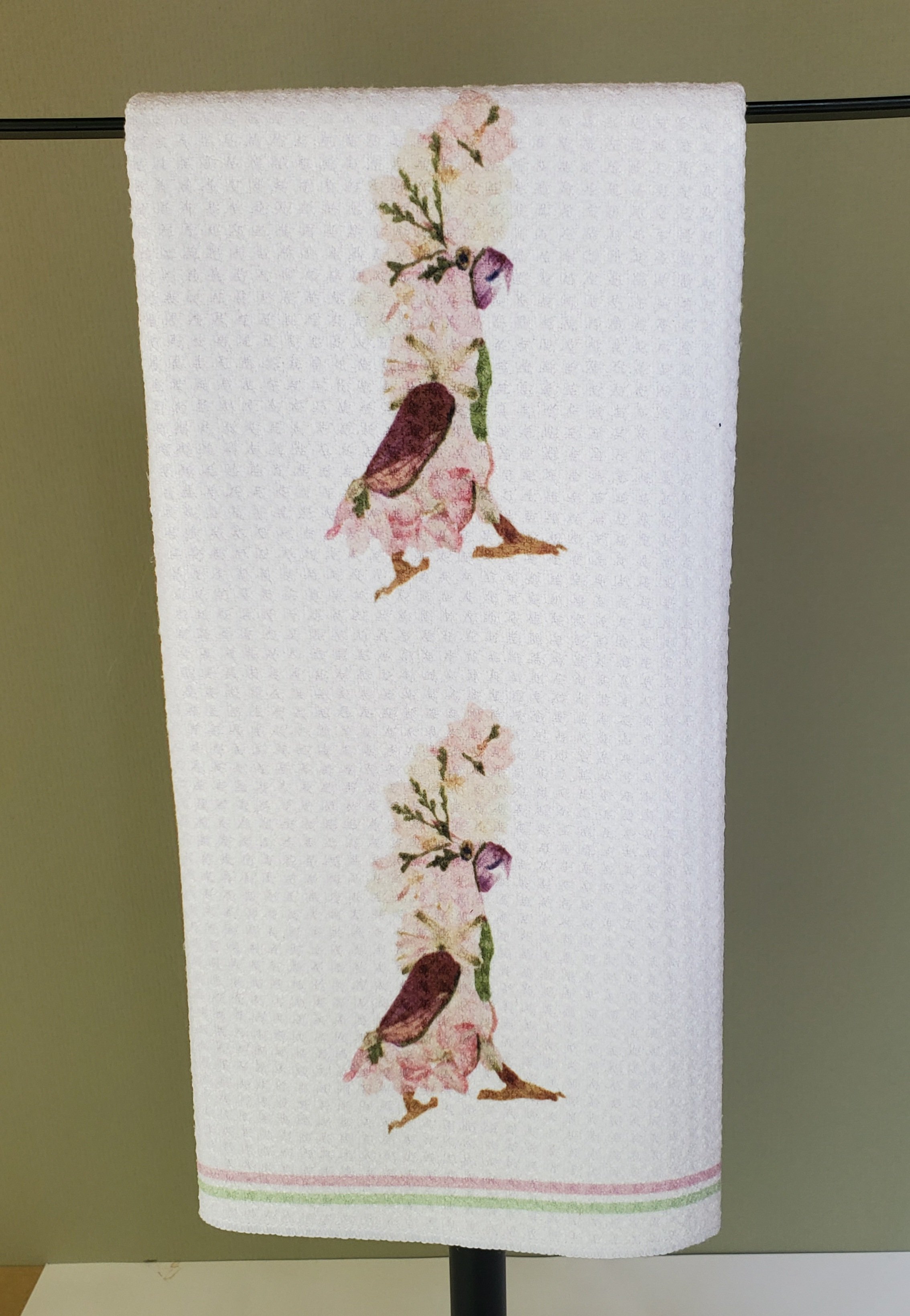 Lola hand towel. pale.jpg