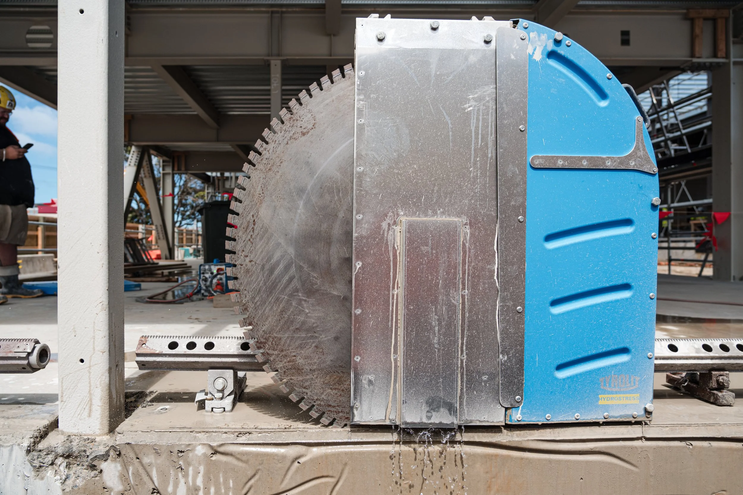 PD_BusDepotCutting-44.jpg