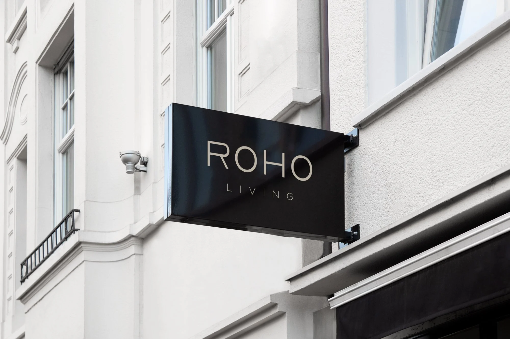 RoHo-Outdoor-Hanging-Logo-Sign-Mockup-2-for-reel.jpg