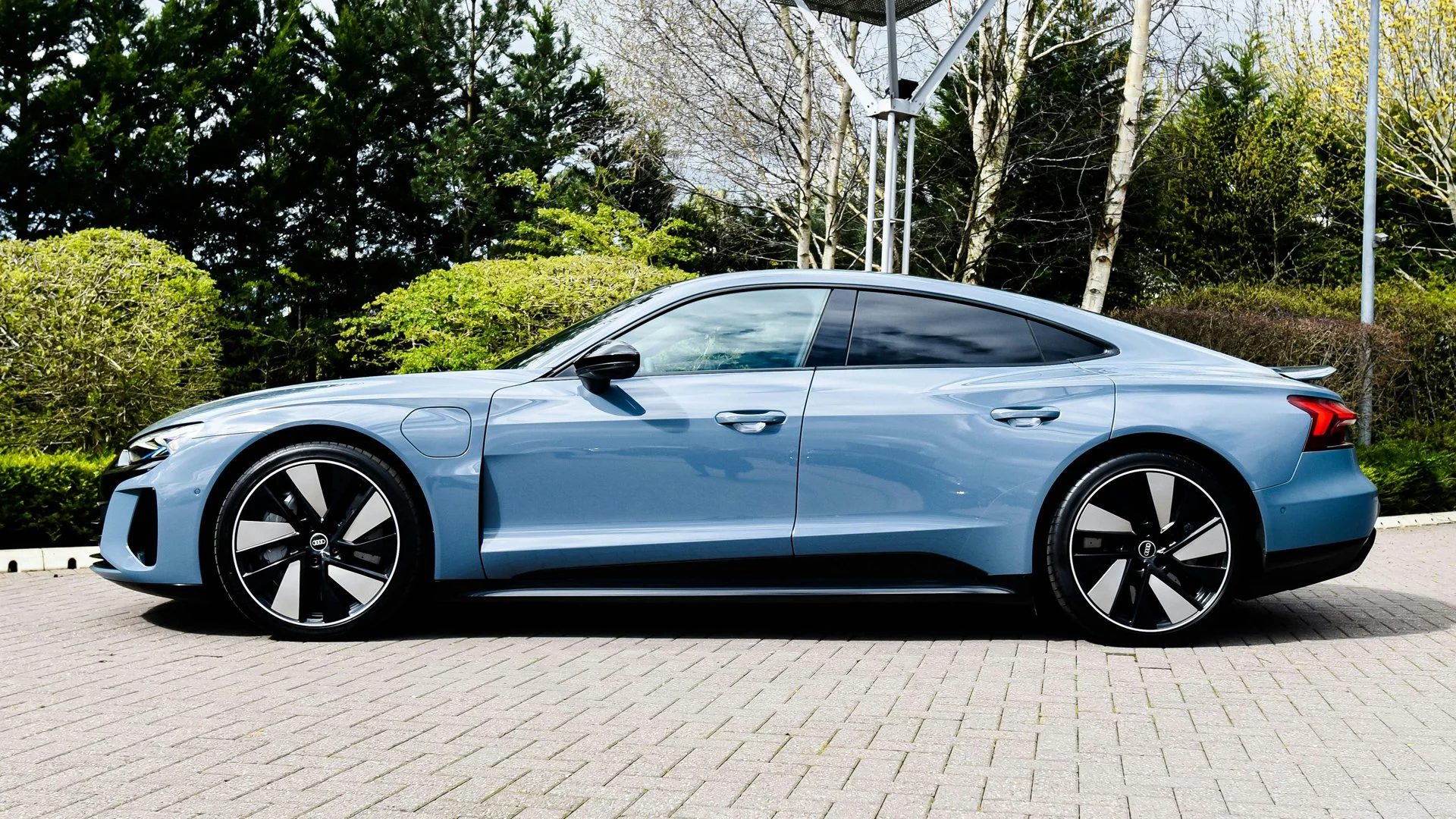 Revcuity-car-1.jpg