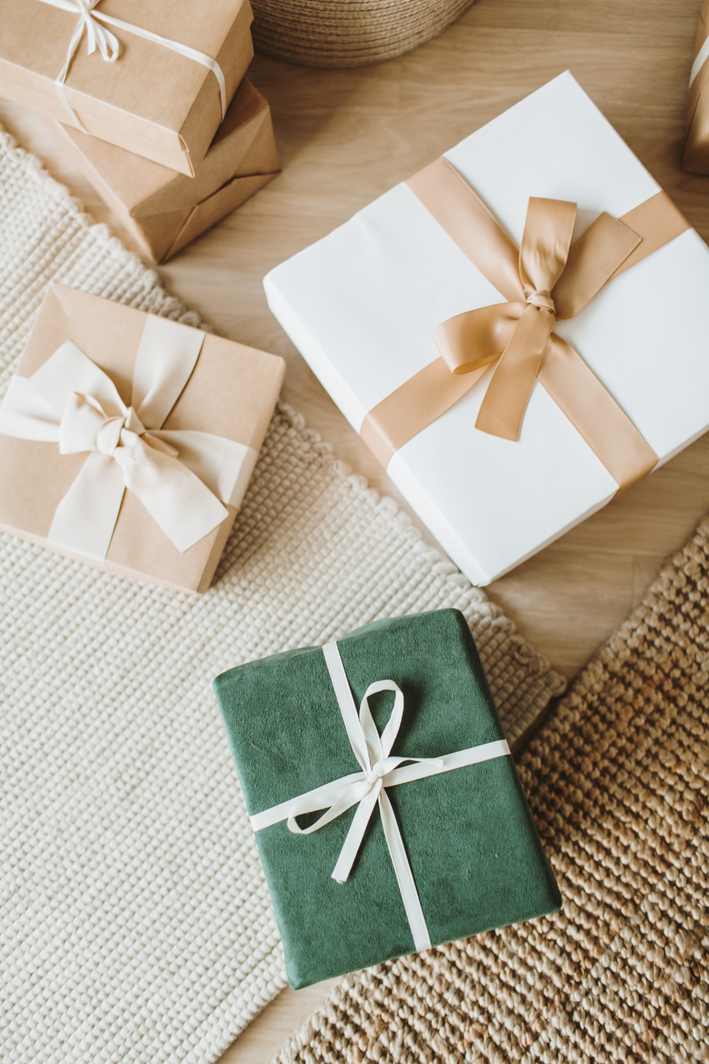 The True Cost of Christmas: A Millennial Mom Does the Math
