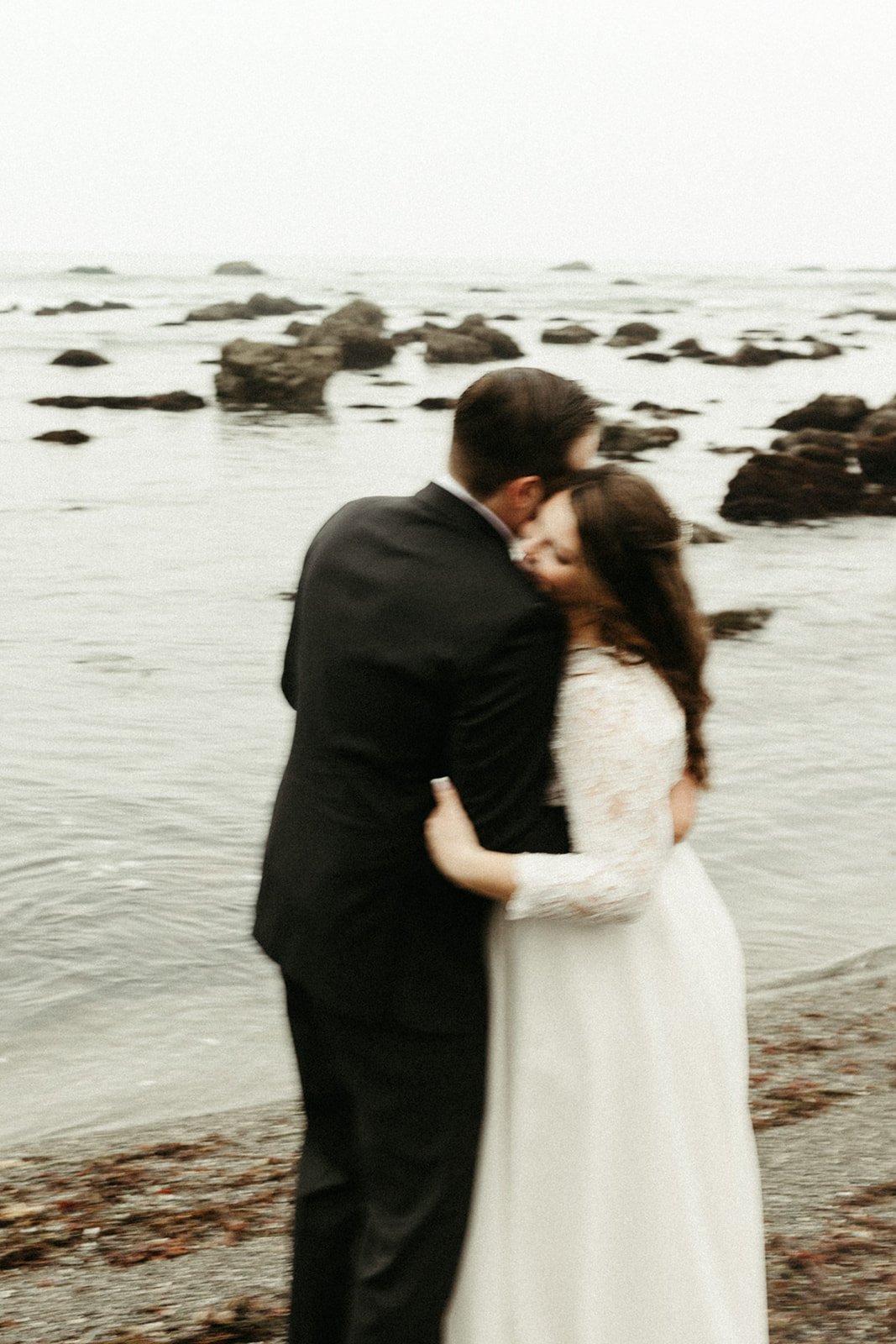 wedding-elopement-photos-han-kat-studio-pnw-portland-oregon-coast-51_websize.jpg