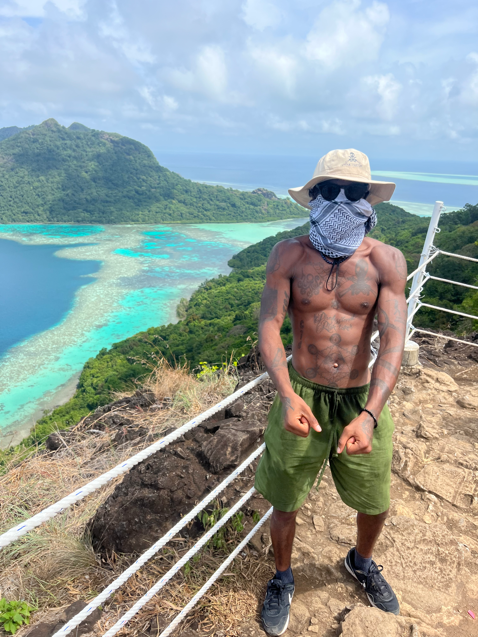 Flexin on "em on another continent #nobap