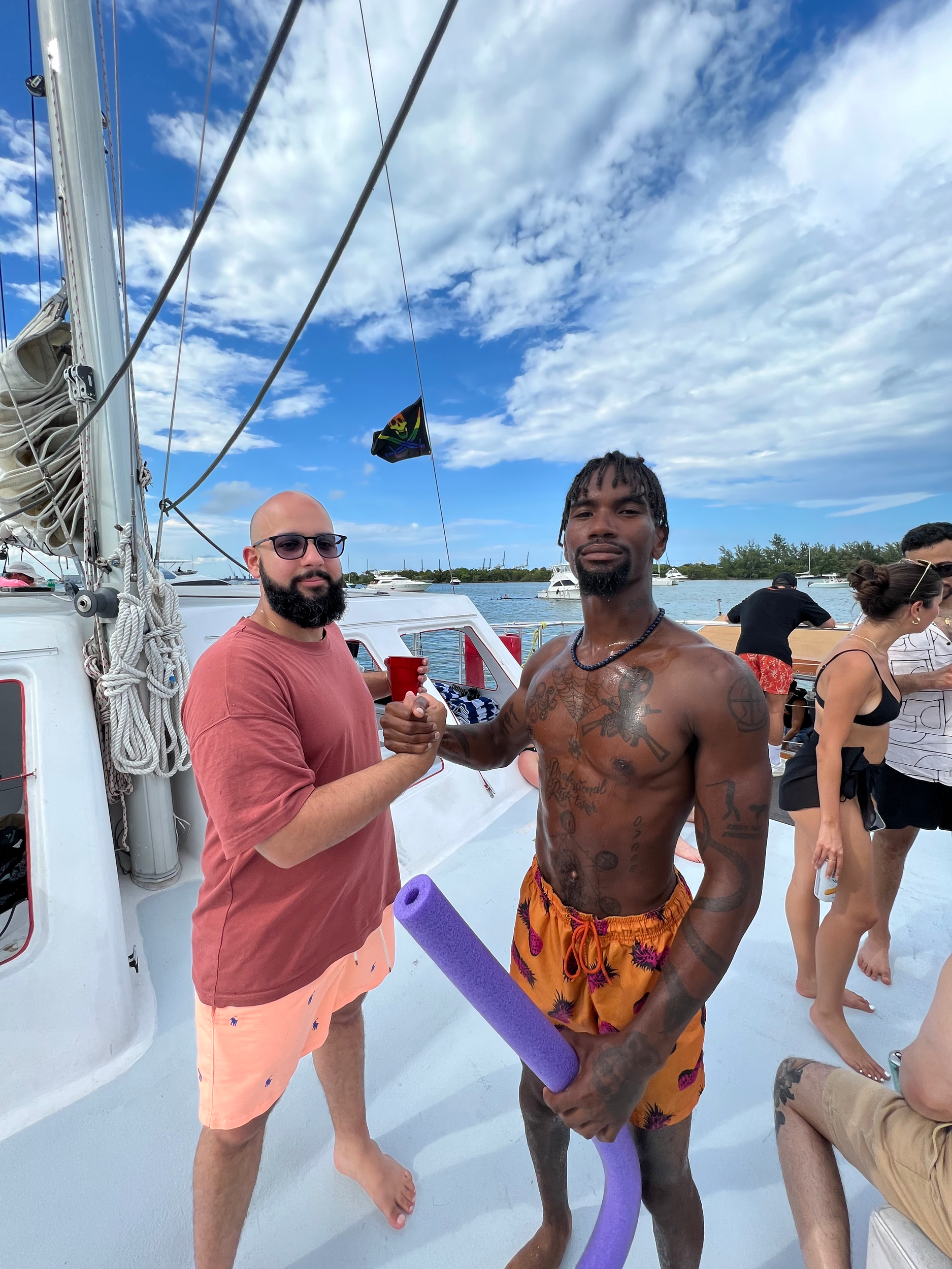 upthatpoletom with the famous Magesty family in Miami on a boat
