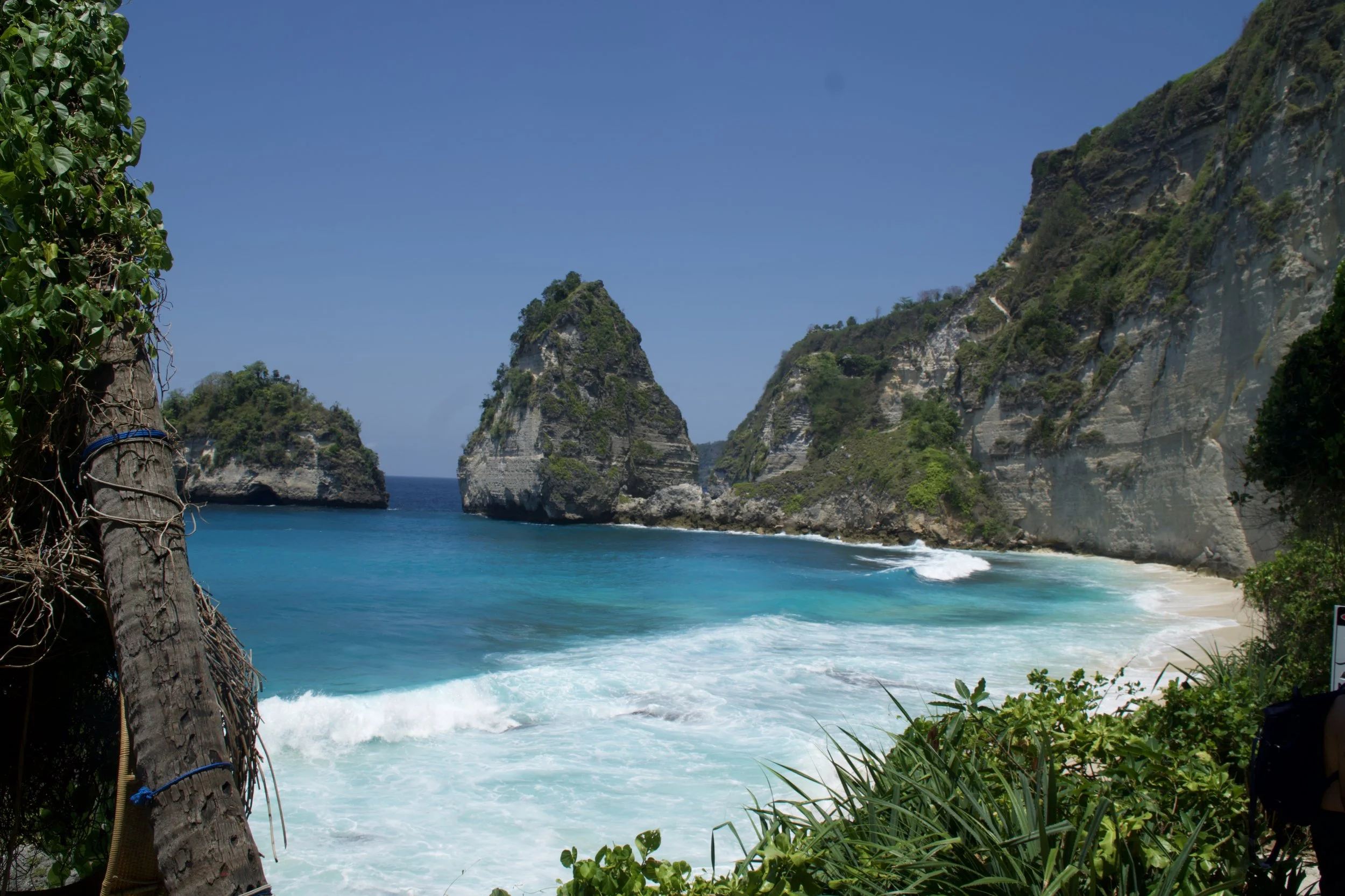 World Famous Diamond Beach Indonesia 