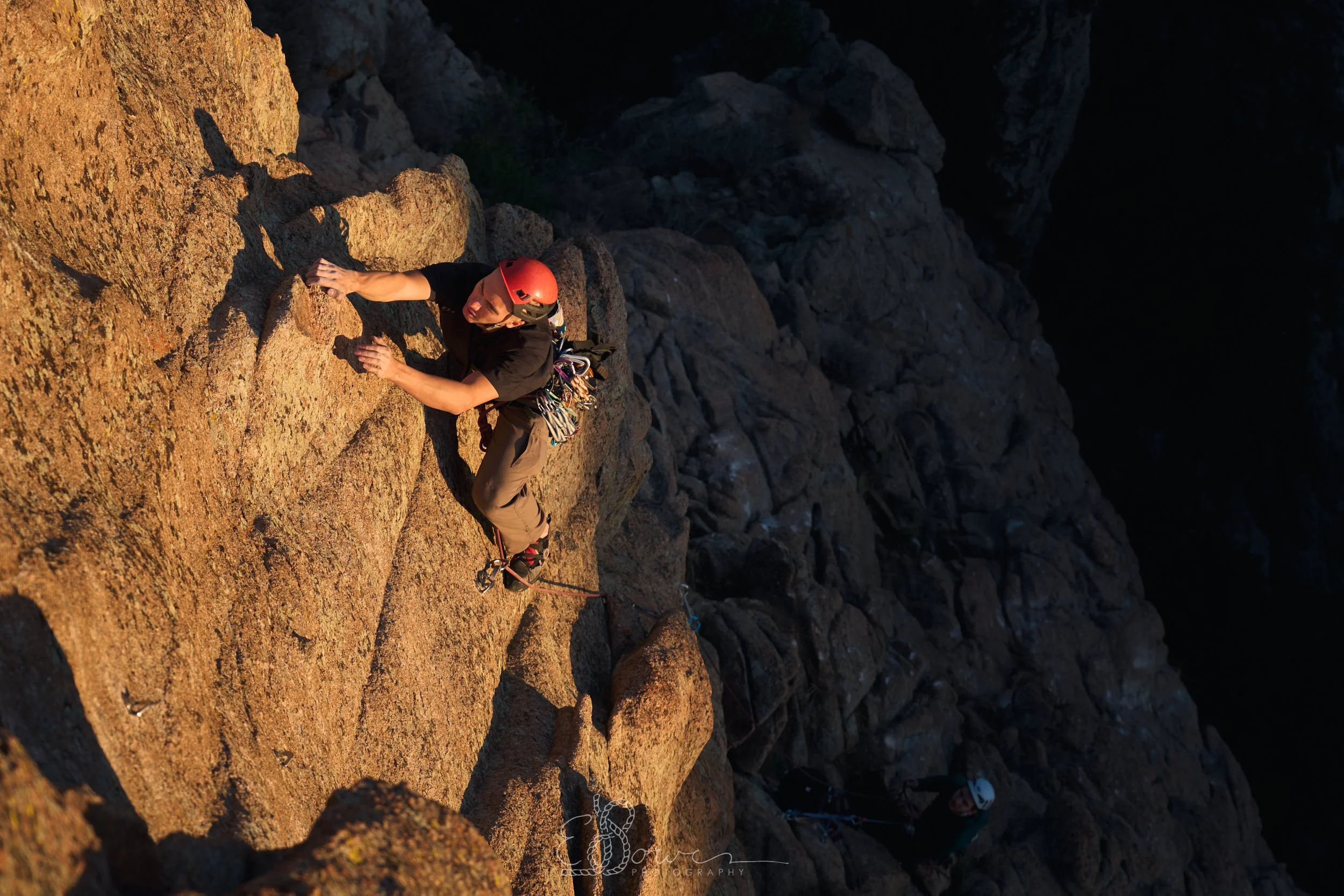 INTERSTELLAR V
Shot in the Sandia Mountains, NM | May 2025
55 mm | f/4 | 1/500 s | ISO 250
new mexico.,