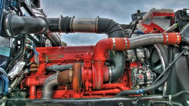 Lubrication Tactics to Extend Diesel Engine Life