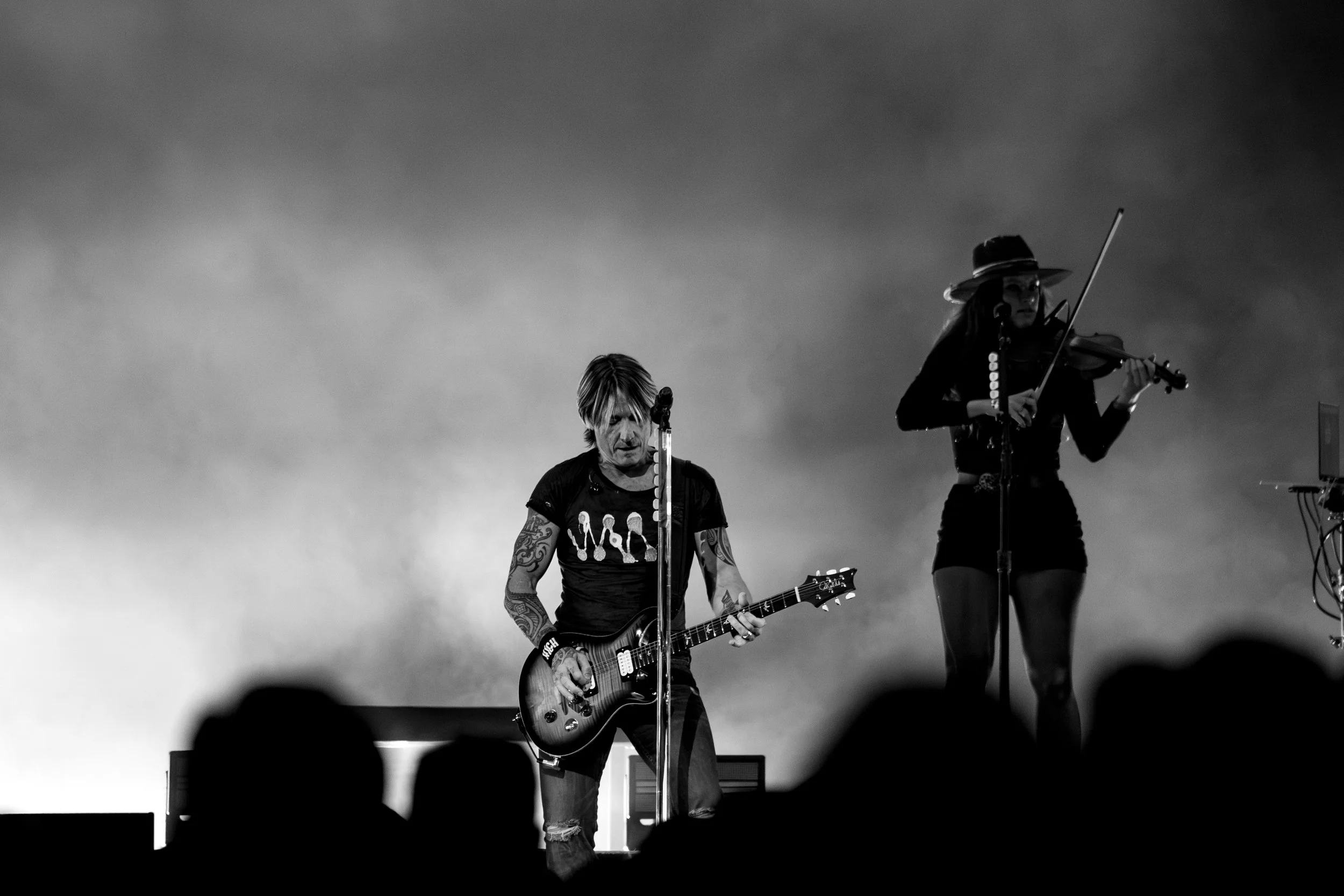 Keith Urban High & Alive Tour | United Center in Chicago