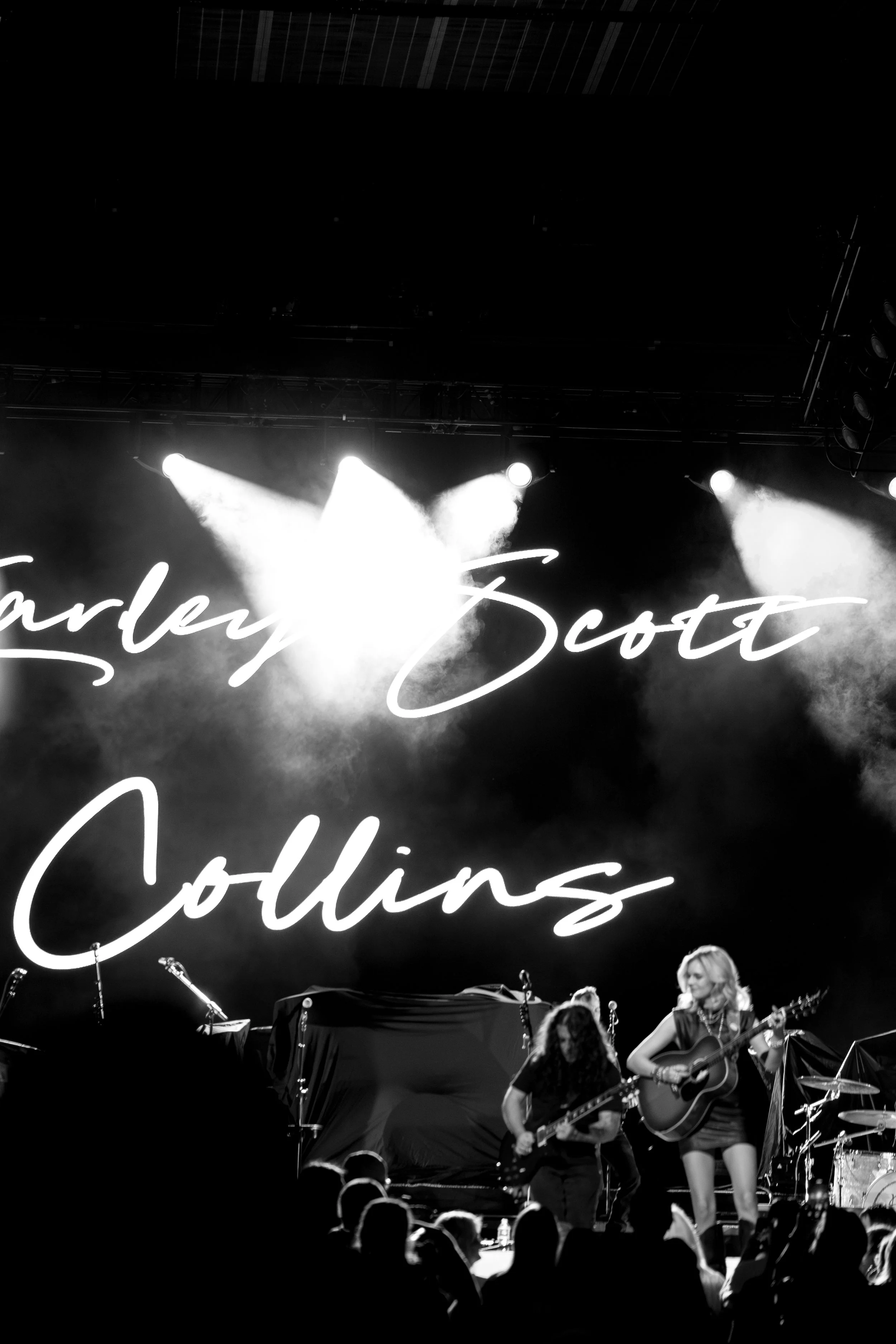 Karley Scott Collins High & Alive Tour | United Center in Chicago