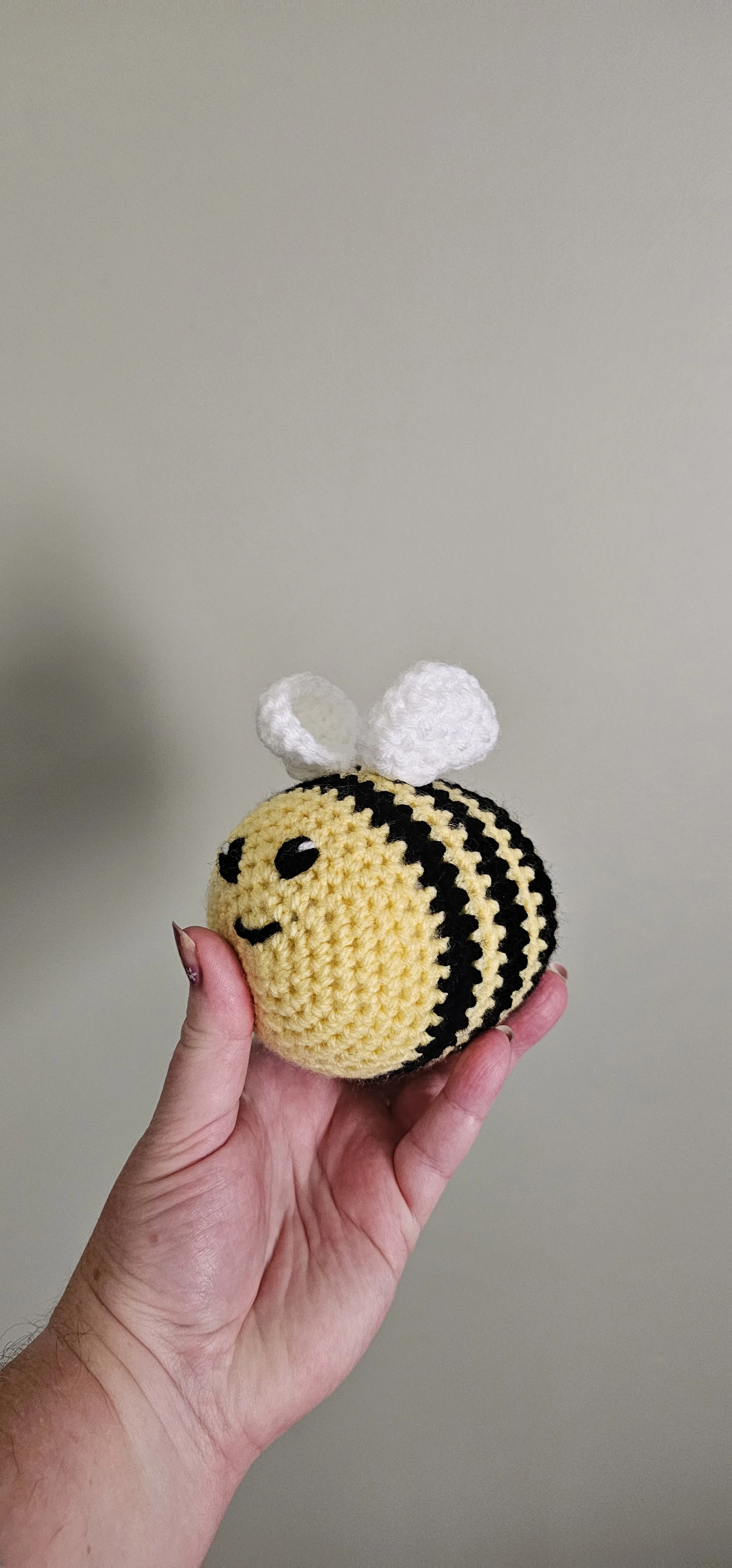 Busy Bee - front right angle.jpg