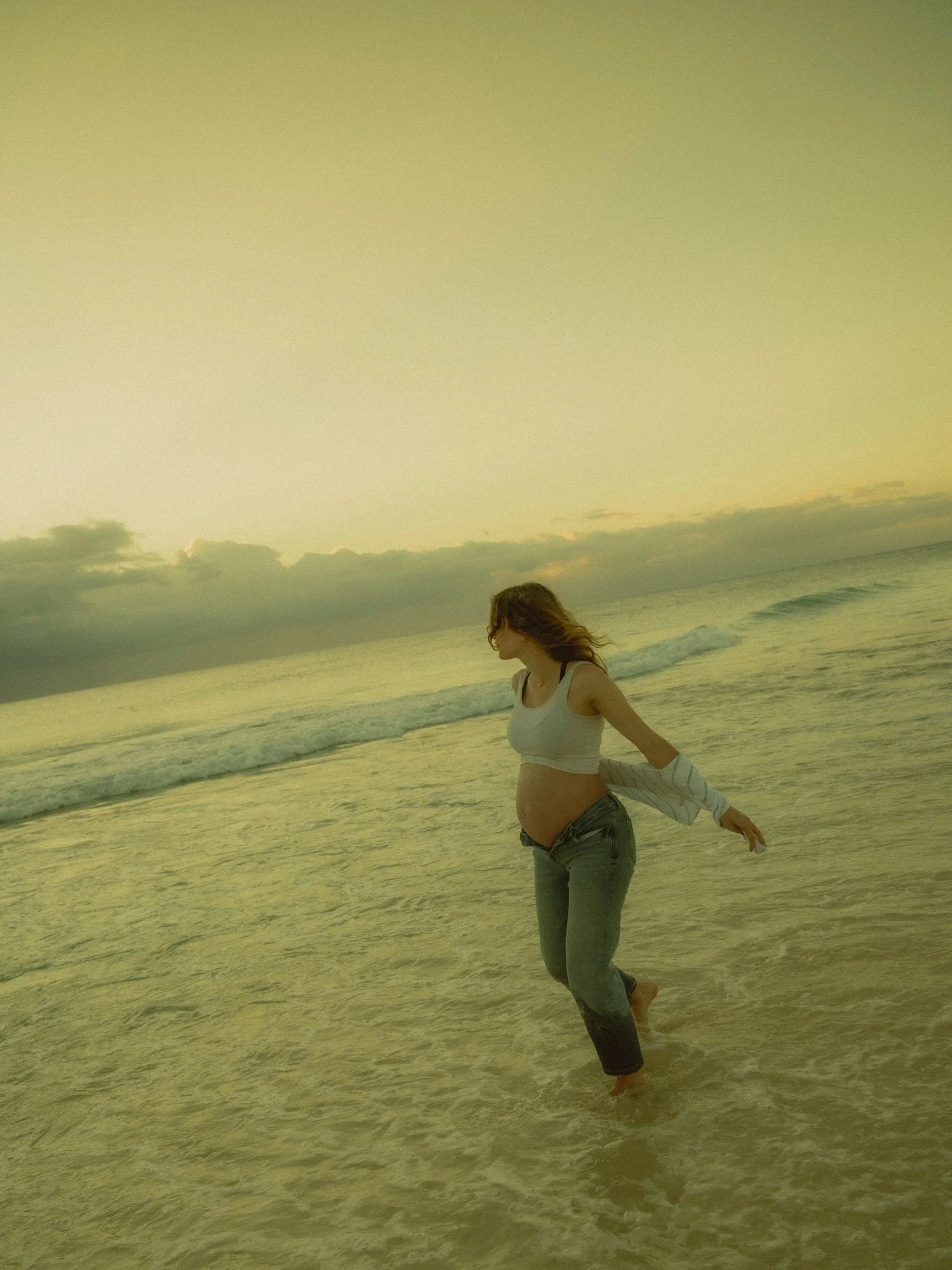 I&rsquo;m loving maternity sessions more everyday, they&rsquo;re filled with quiet love and so much tenderness. Love in its purest form. 🤍

📍Cozumel, M&eacute;xico.

-

Cozumel Maternity Photographer
Cozumel Portrait Photographer
Riviera Maya Photo