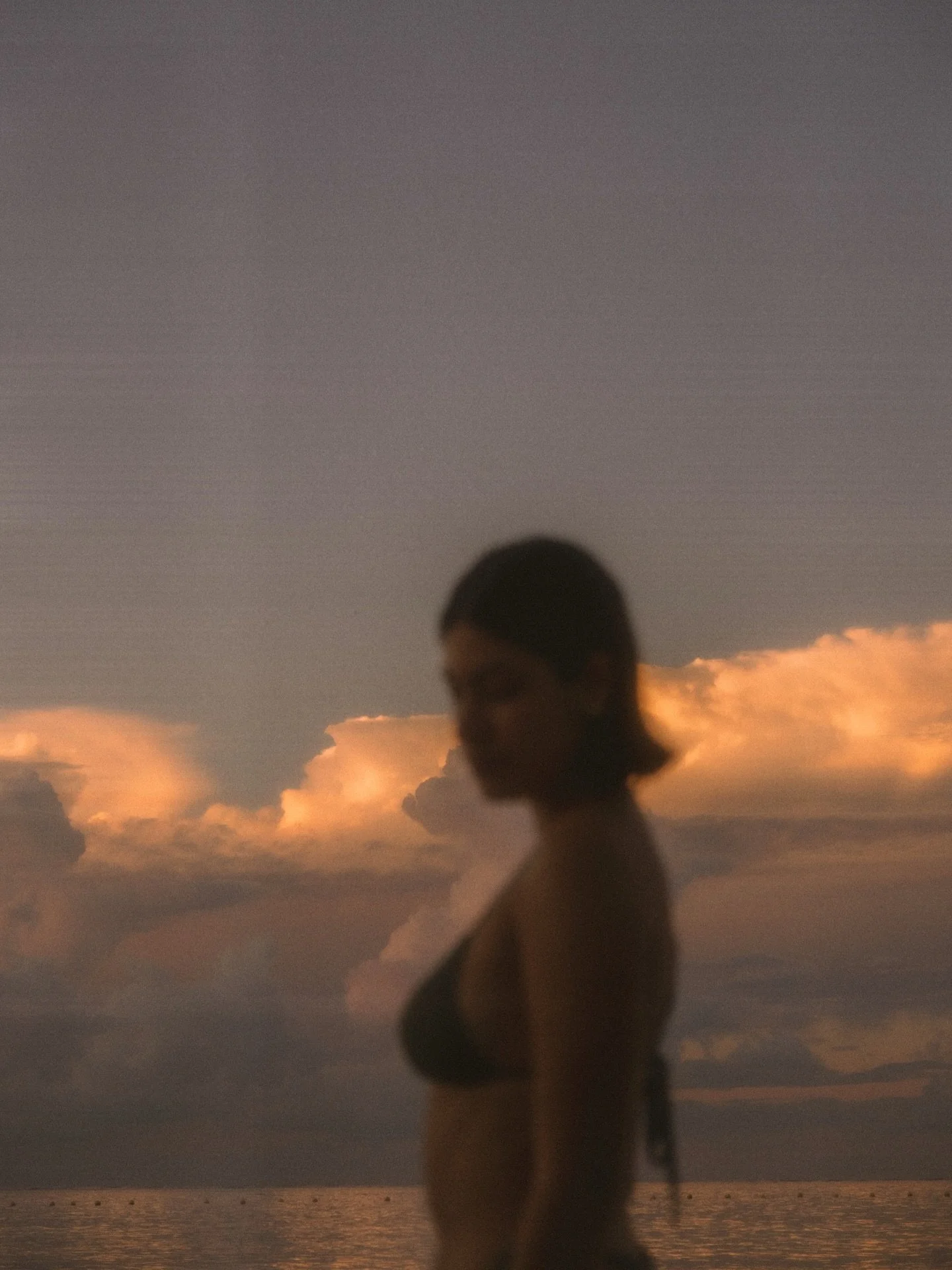 Nostalgia is a privilege, yearning for our own memories proves that we&rsquo;ve lived a beautiful life. ✨

🌸: @leyyva.lau 

#cozumelphotographer #portraitphotographer #rivieramayaphotographer #fujifilmphotography #cozumelportraitphotographer