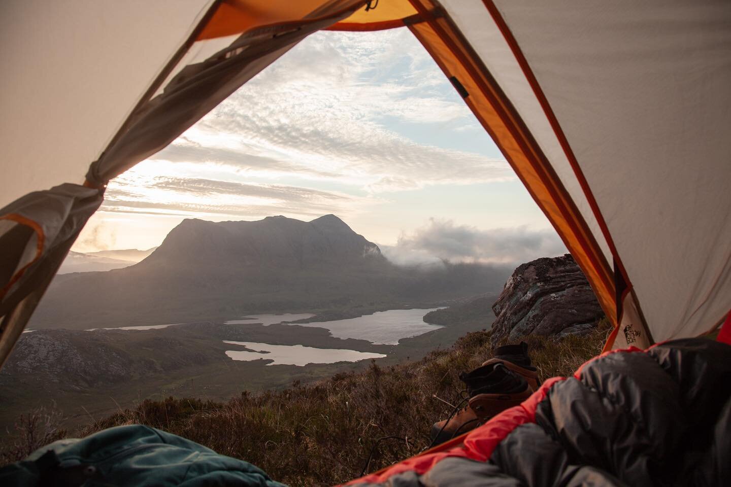 Chapter 9. Ullapool &amp; Assynt (2022 edition)

Climb iconic mountains, swim in pristine coves, explore giant waterfalls and hidden caves in dramatic west Sutherland.

Order a copy of the 2022 edition via wildguidescotland.com and we&rsquo;ll send y