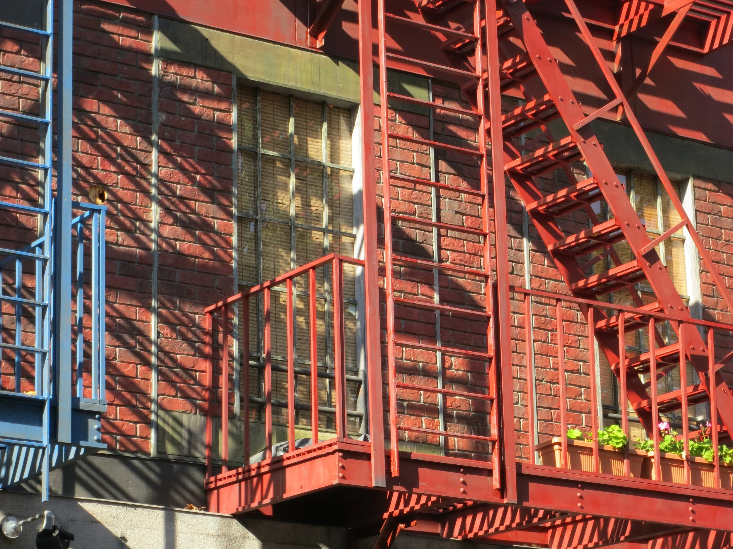 NYC back lot - Degrassi.JPG