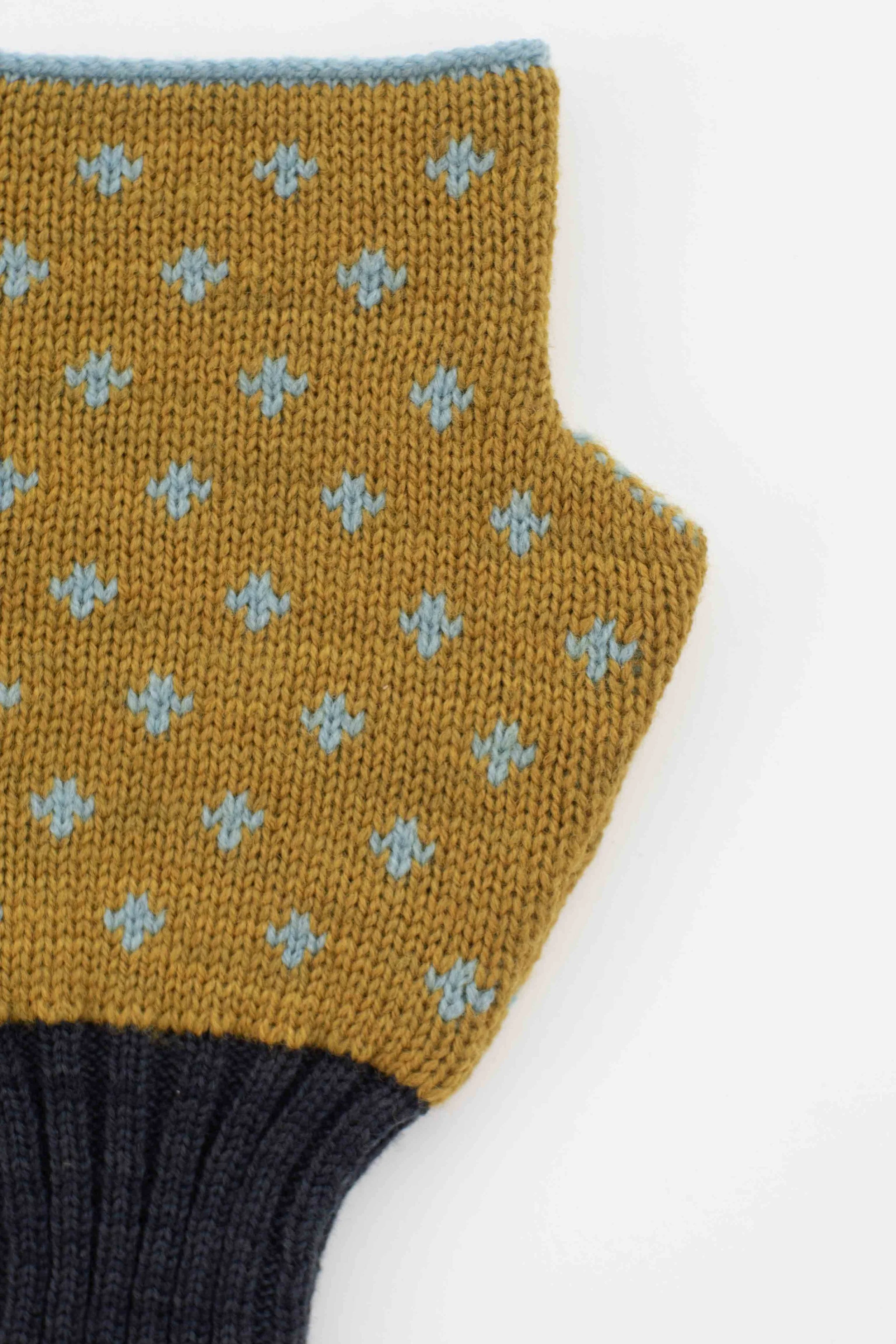 25 golden olive mittens-4.jpg