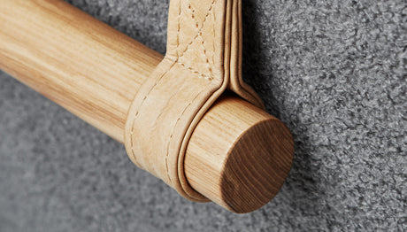 Labrador-headrest-detail_cba2ea51-3009-4bd3-89f7-d90c6d46d061_460x.png
