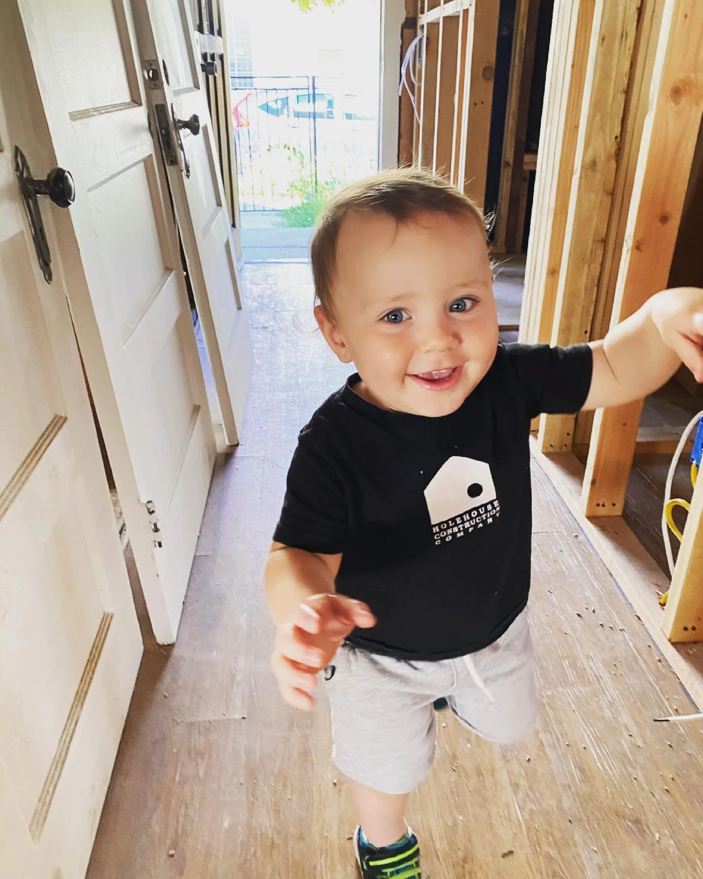 Bring your toddler to work day!
.
.⁠
.⁠
#holehouseconstruction #customhome #custombuilt #builttolast #contractor #builder #santabarbaracontractor #montecito #hoperanch #buildinghomes #buildingrelationships #luxuryhome #customhomesantabarbara #monteci