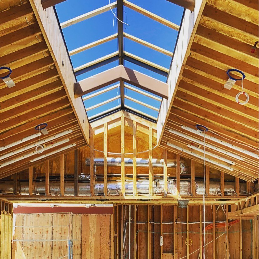 Epic skylight in the great room of our custom home build in Hope Ranch. Can&rsquo;t wait to share the after photo!
.
.⁠
.⁠
.⁠
#holehouseconstruction #customhome #custombuilt #builttolast #contractor #builder #santabarbaracontractor #montecito #hopera