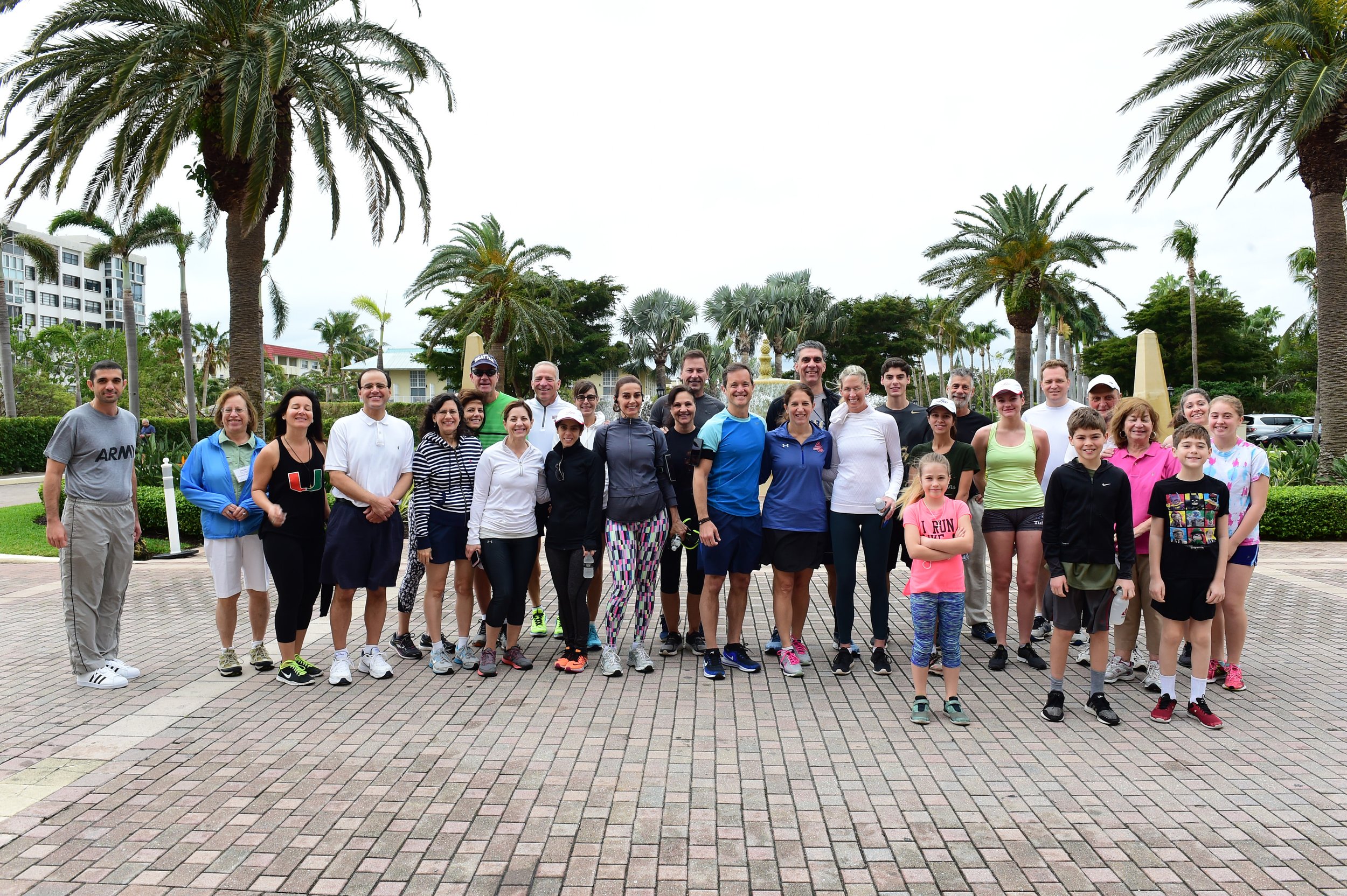 L100-SAT-WALK1.jpg