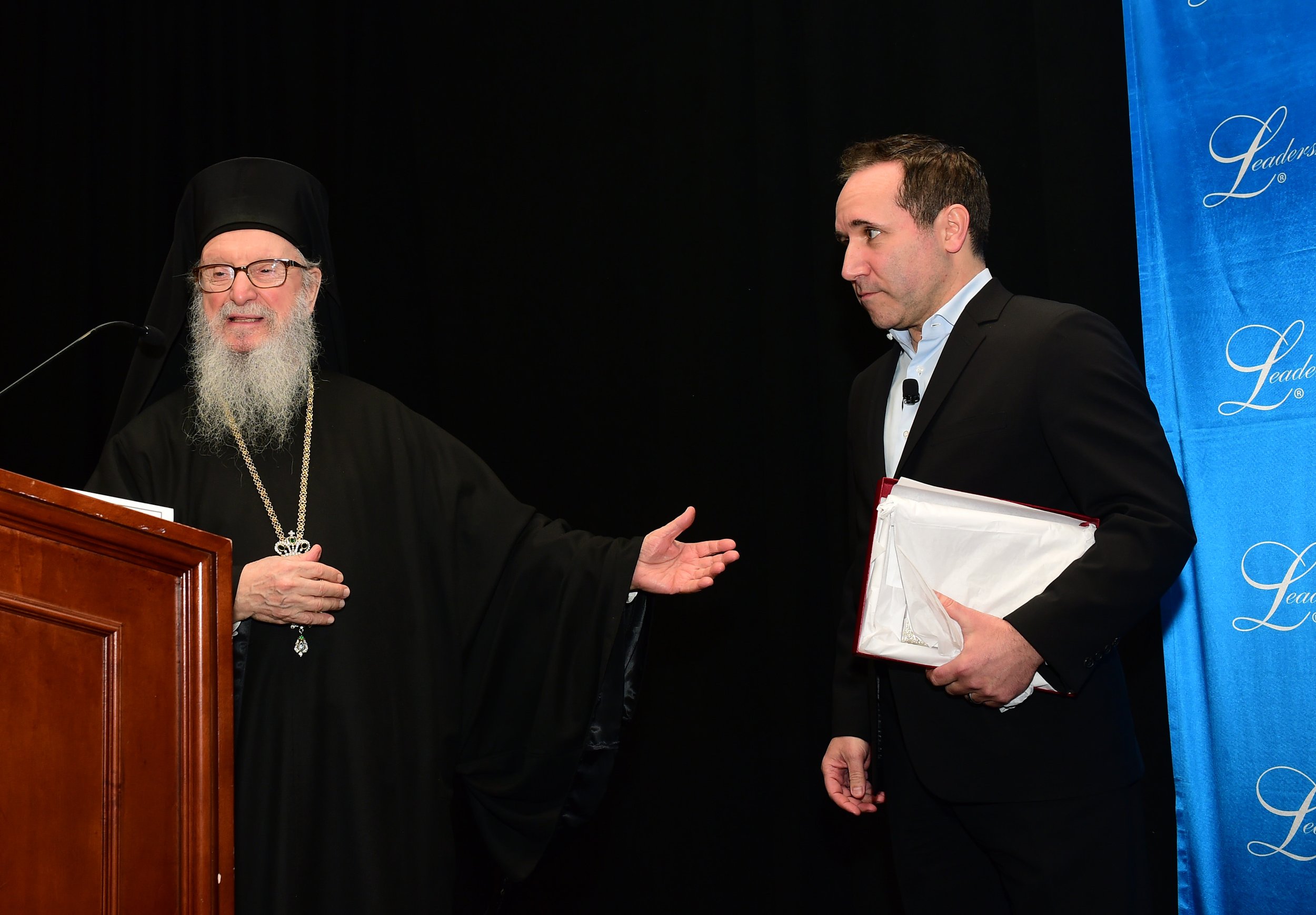 L100-FRI-SPEAKER-ANGELOS11.jpg