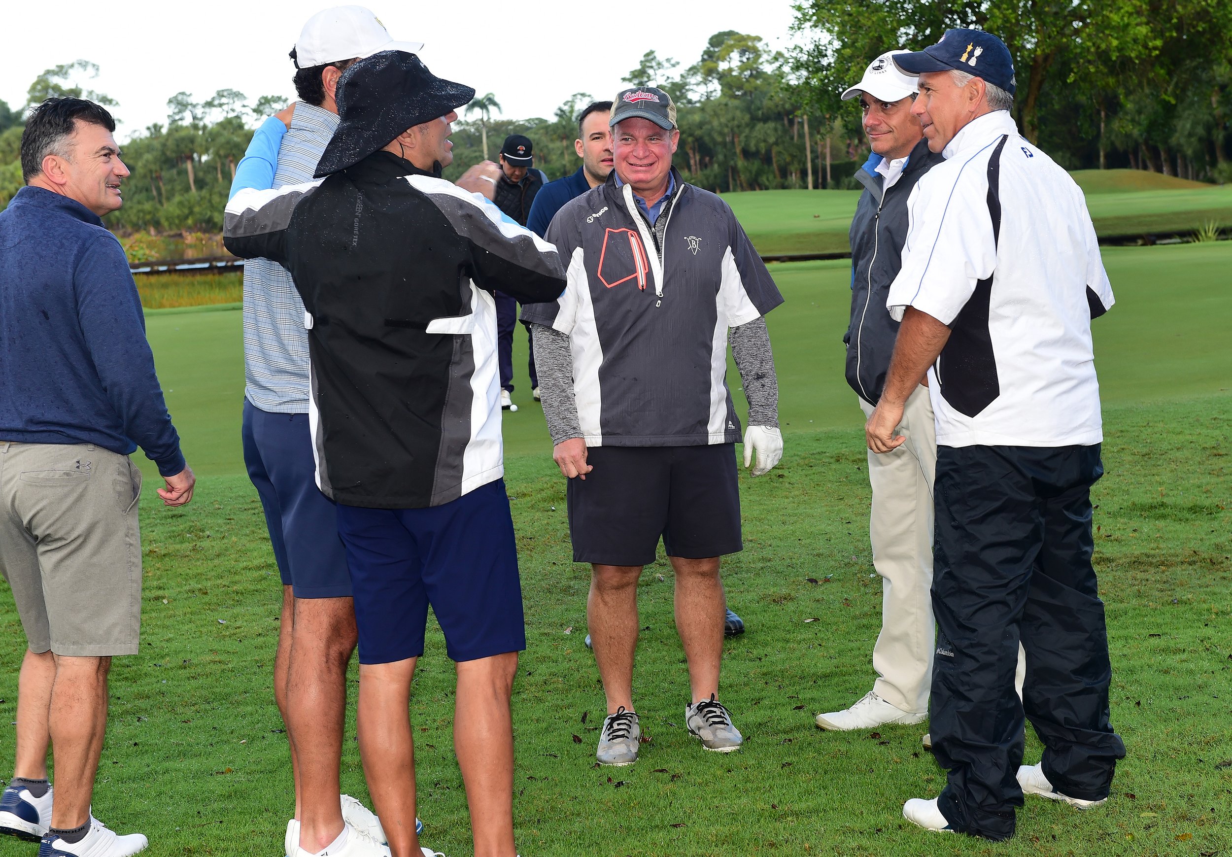 L100-SAT-GOLF10.jpg