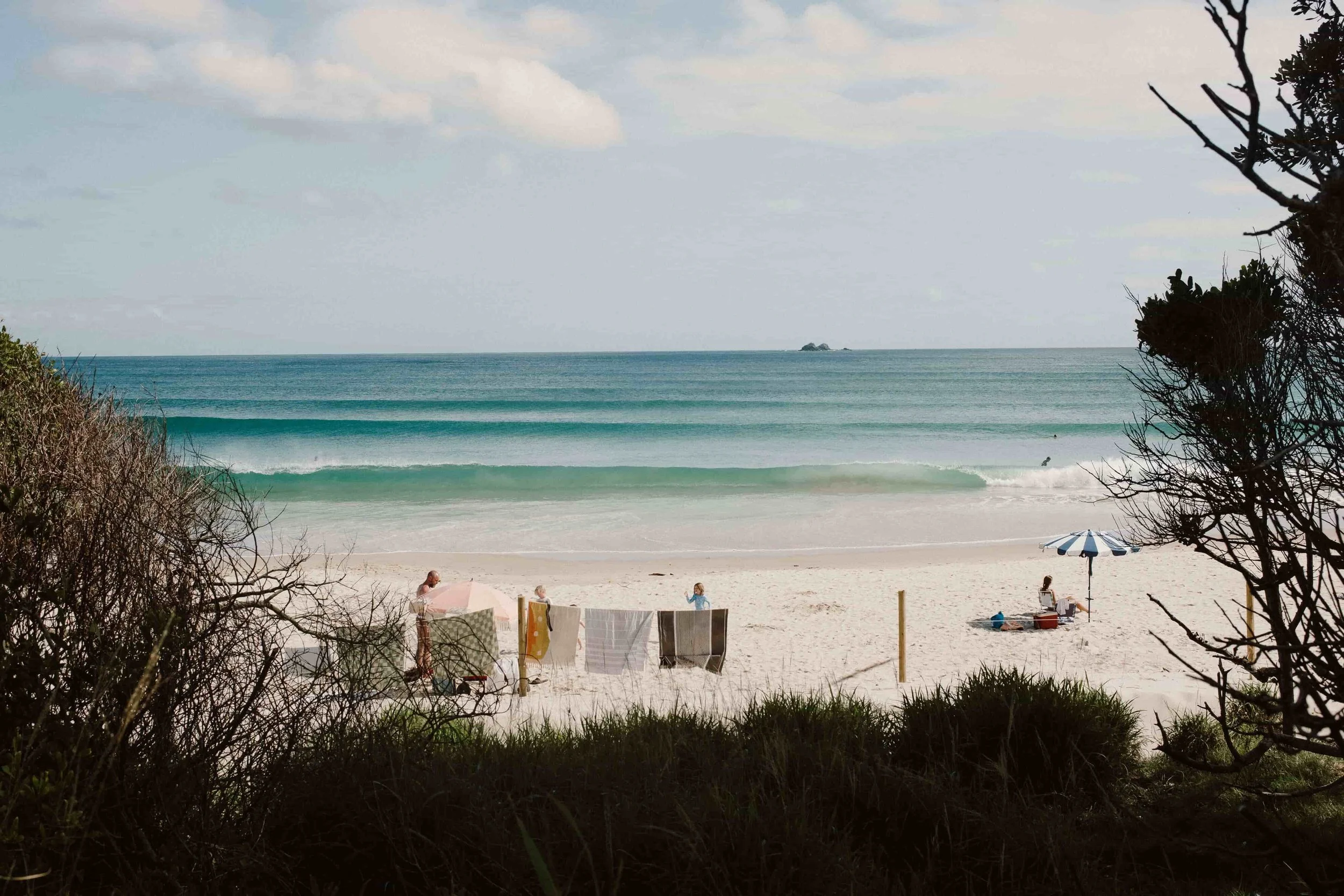 Calm therapy space providing anxiety therapy West Los Angeles, EMDR and relationship anxiety treatment.