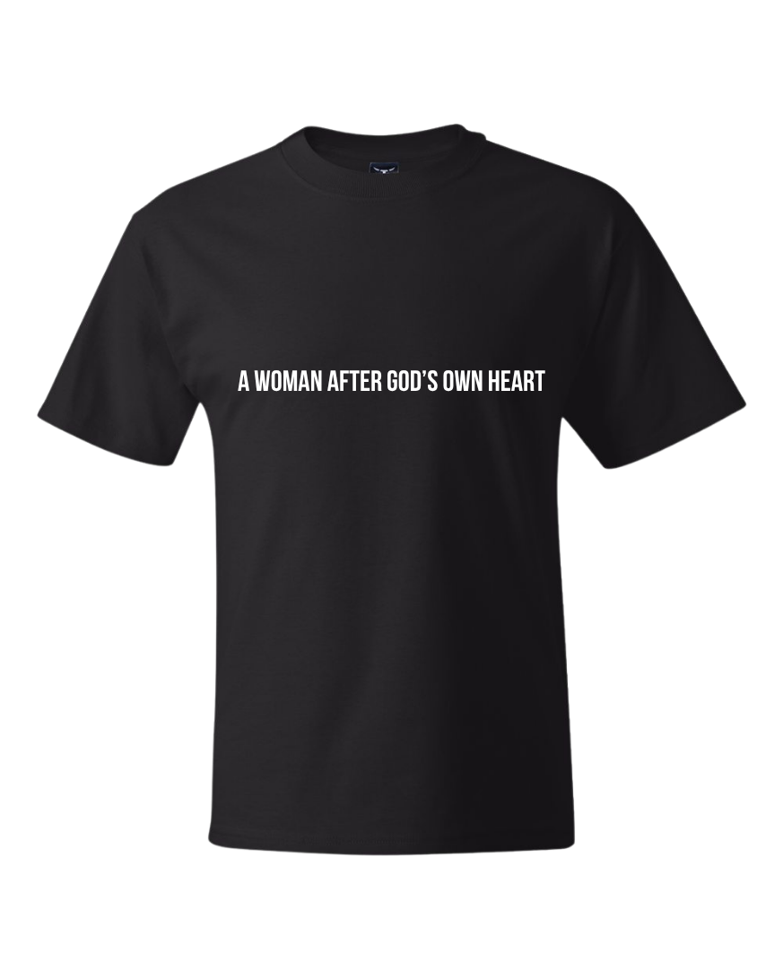 Black and White Art Bold Artist Professional T-Shirt (3).png