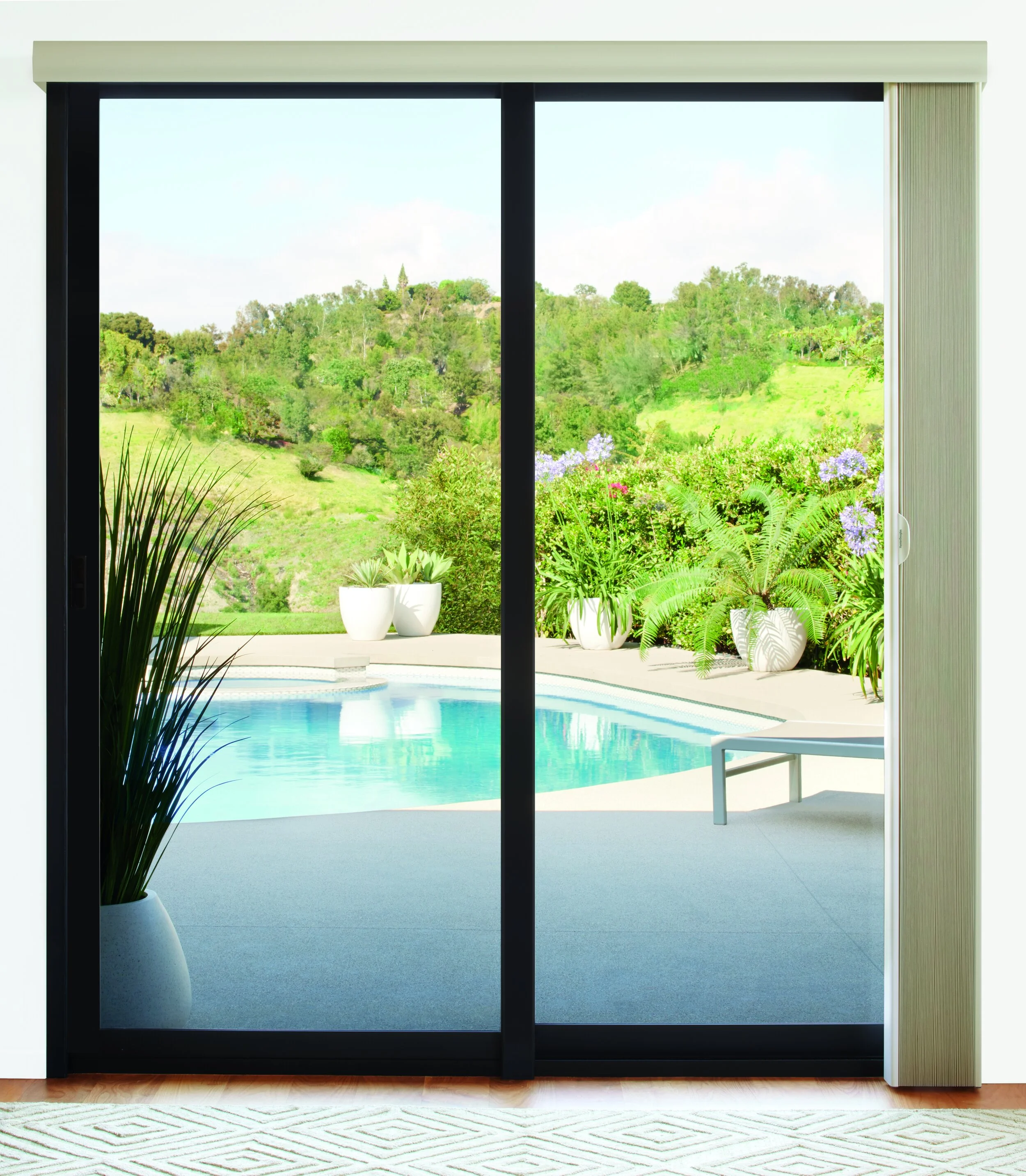 2019_DU_VG_Elan_Right Stack.jpeg