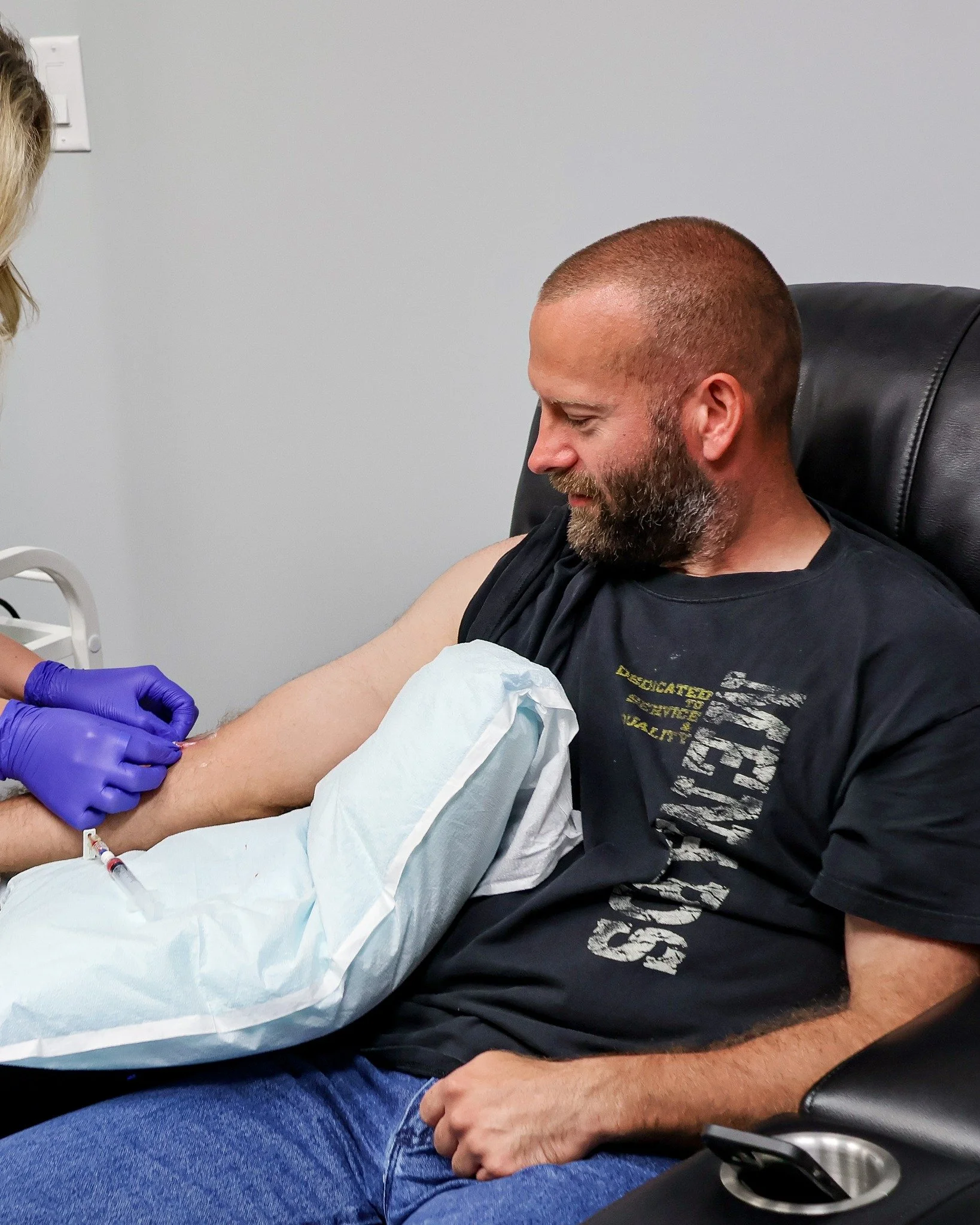 Peptide Injections Near Me: What Patients Should Know Before Getting Started