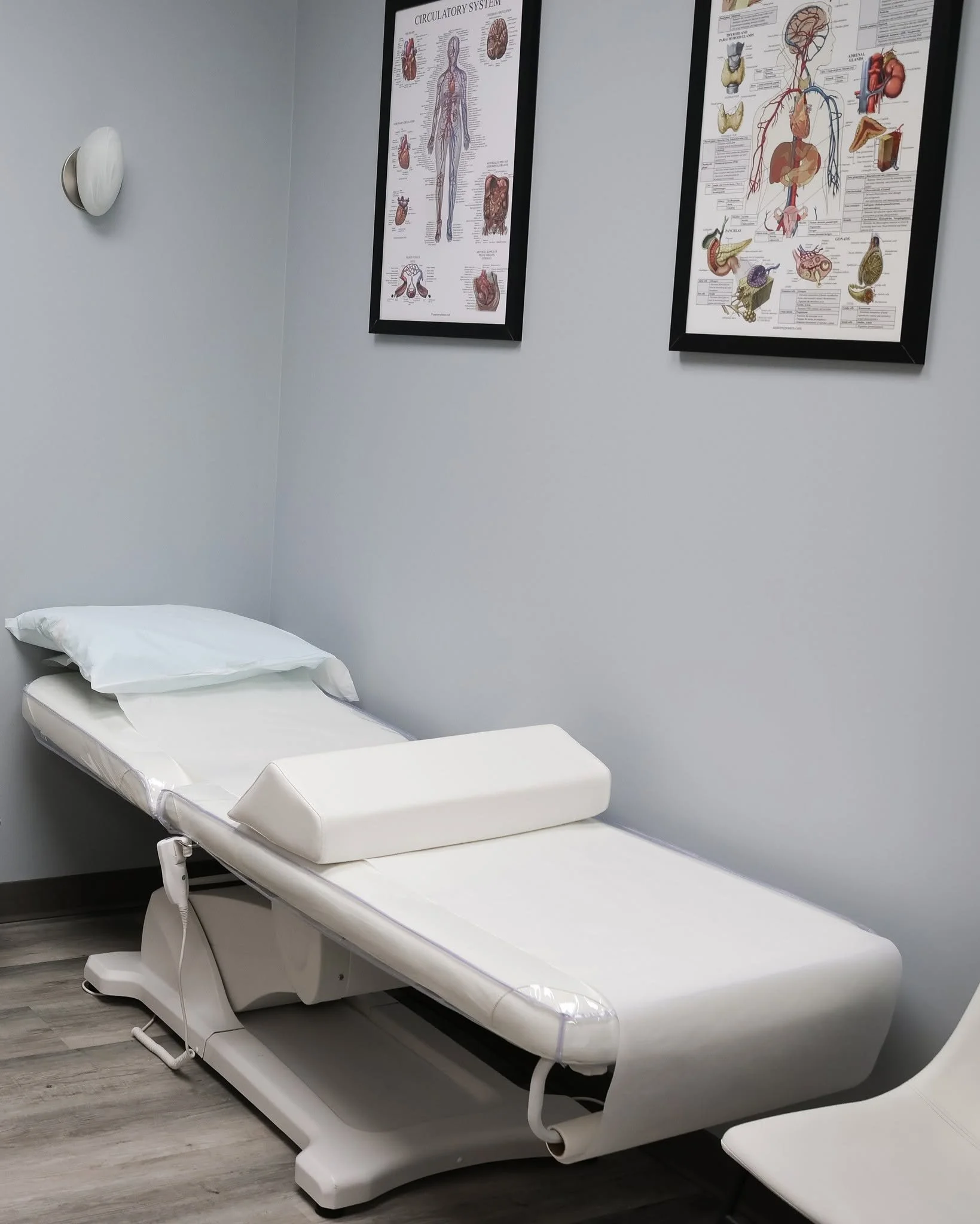 What Is a Holistic Health Clinic? A Guide for Omaha Patients
