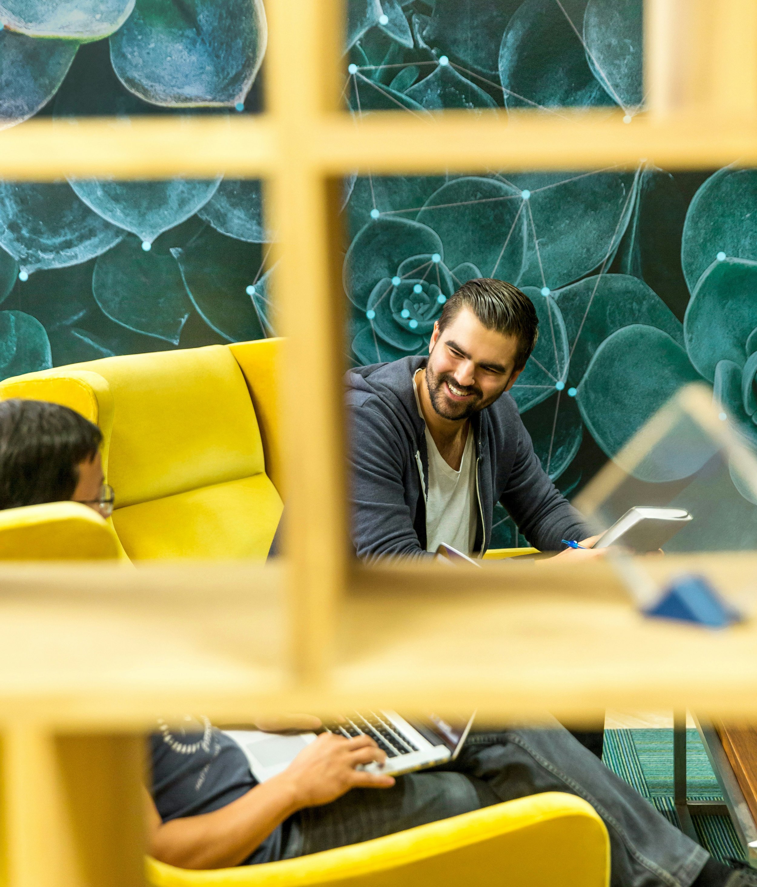Understanding Hybrid Office Design: Is Your Space Ready?