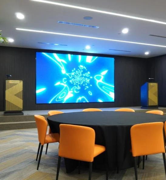 Executive dining and presentation room in Singapore