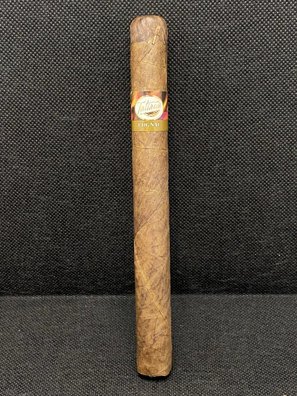 cognac tobacco Al Capone Leaf Cognac / 1 Pouch x 18 it harmonizes the art of craftsmanship with modern allure Tobacco Pipe Cognac Stock Photos