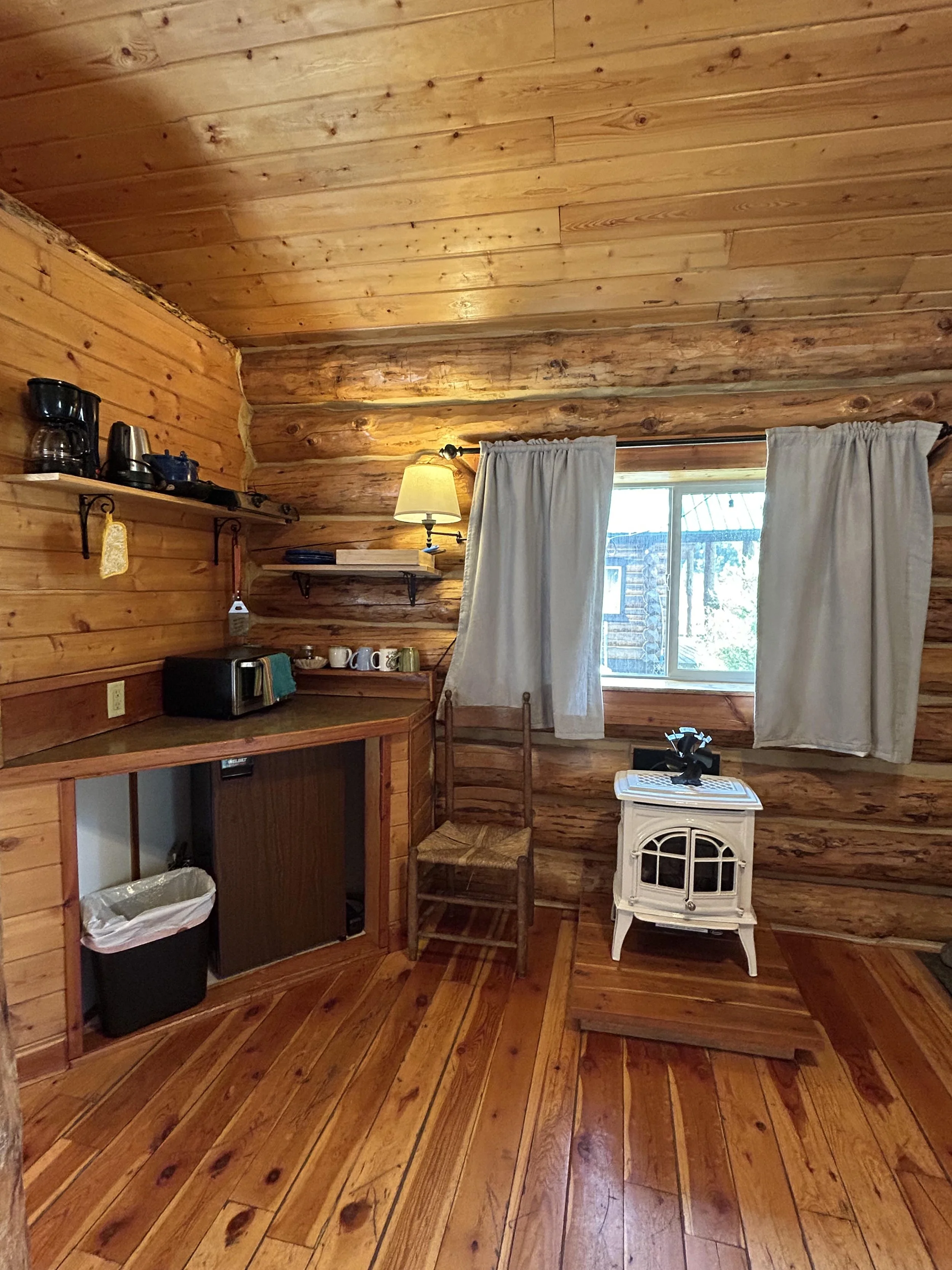 cabin 3 5.jpg
