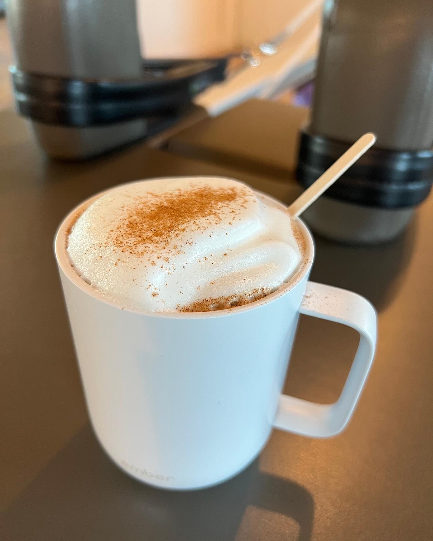 How I start every morning ✨
☕️ A signature Grace Cappuccino + Pilates

Decaf with a little bit of vanilla and cinnamon! 

#morningroutine #morningmotivation #coffee #pilates