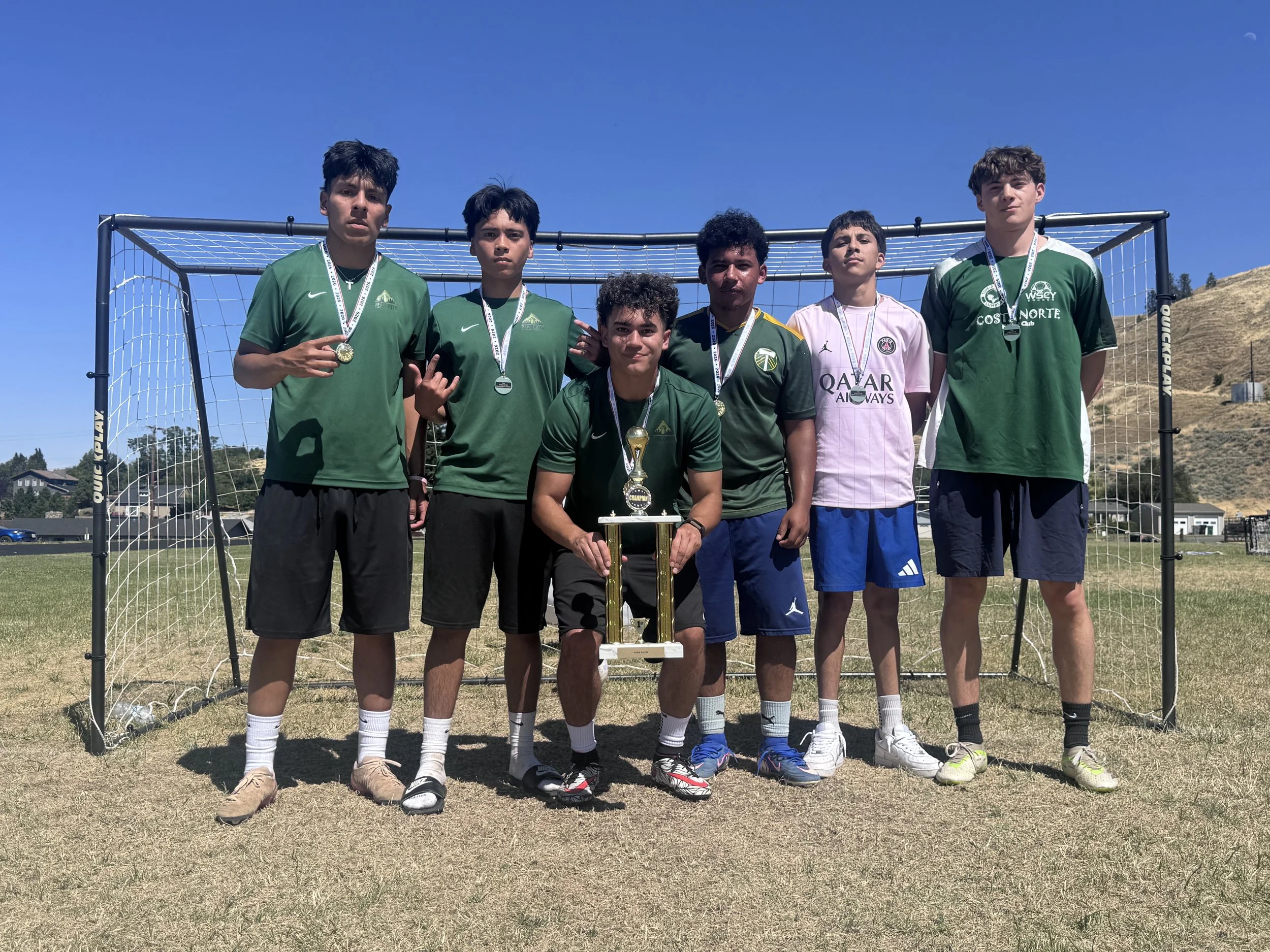 HIGH SCHOOL BOYS GOLD - AEROSPACE
