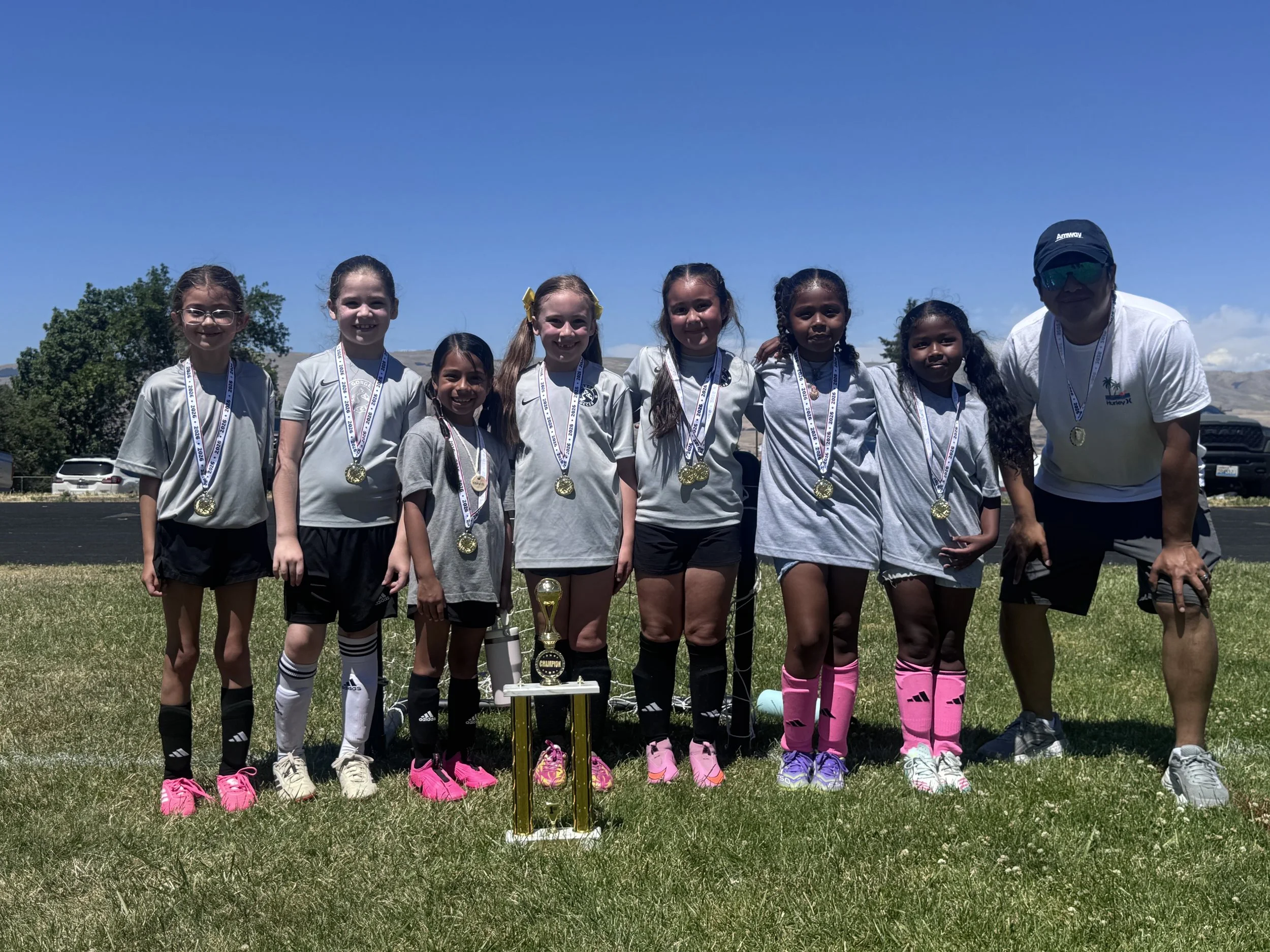 2018/19 GIRLS - KIDZ DENTAL ZONE WOLVES