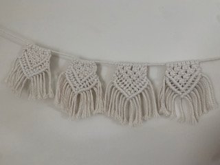 KickArts: Knotting the Garland