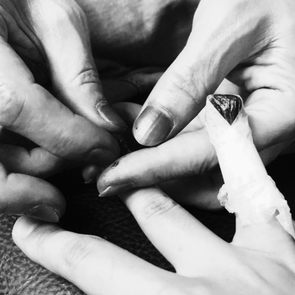 Art Lab: Bongsoonga Nail Dyeing