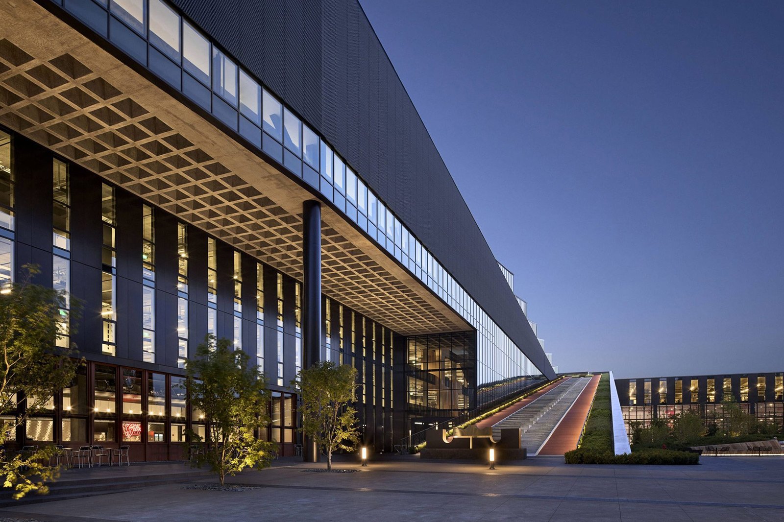 nike the lebron james innovation center - olson kundig