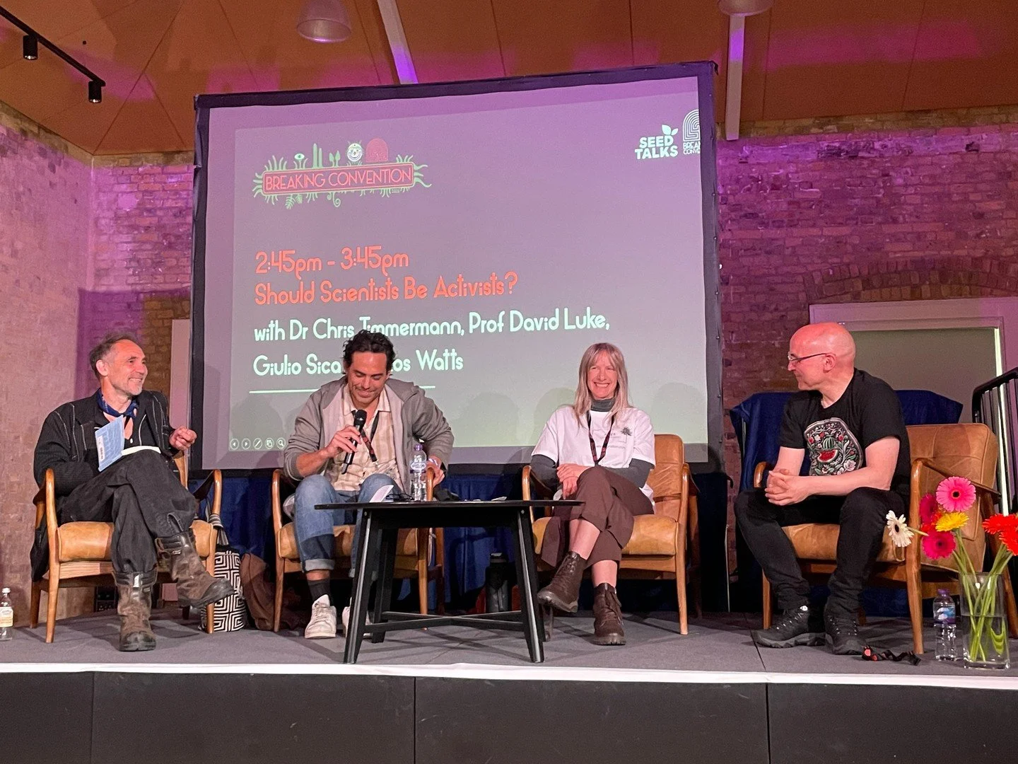 Thank you again to @breakingconvention_uk for inviting @acerintegration founder, @drrosalindwatts to be part of the Should Scientists be Activists panel. It was such an inspiring exchange from all the participants. ⁠
. ⁠
The whole day was exciting, n