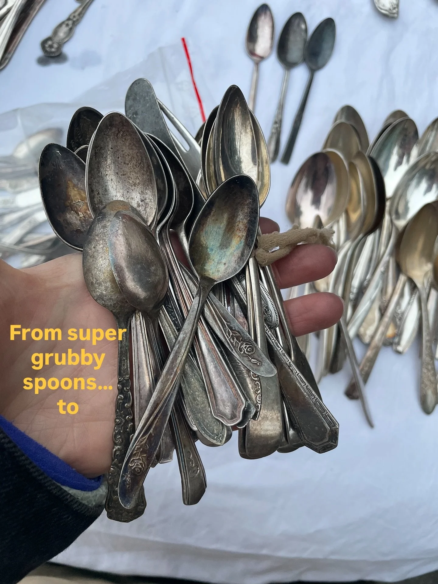 To shiny treasures ready to be engraved ✨ How satisfying!! Polishing is equally the worst and best part of my job 🧚✨🧽