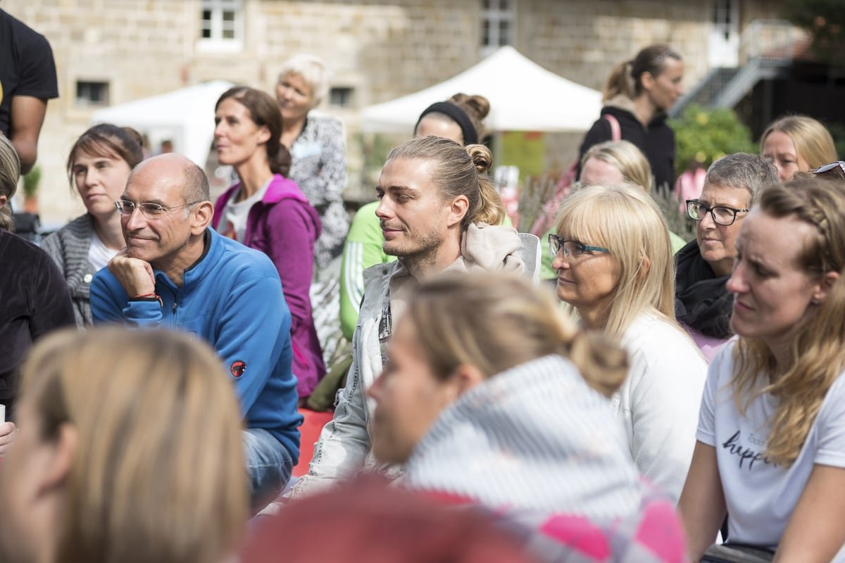 Programm_Impressionen_6_Outdoor_Vortrag_Gesundheit_Festival-3.jpg