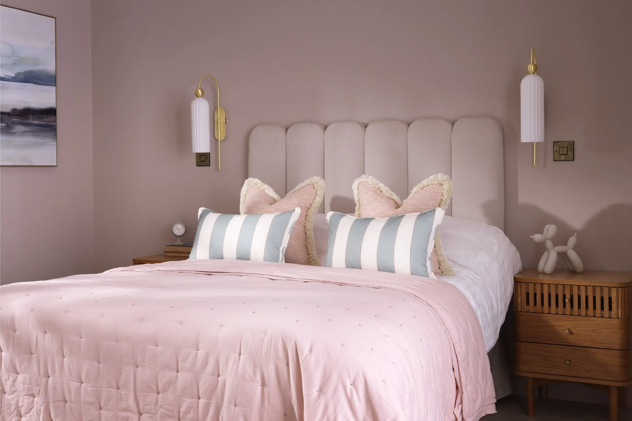 Pink Bedroom.jpg